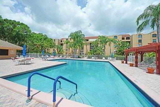 LAVERS DELRAY RACQUET CLUB CONDO - Residential Lease
