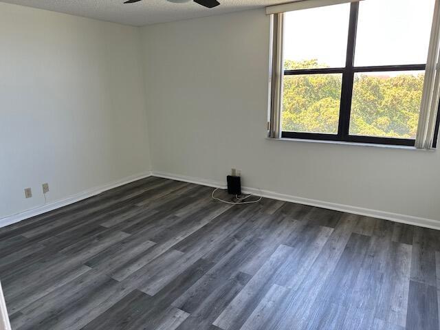 LAVERS DELRAY RACQUET CLUB CONDO - Residential Lease