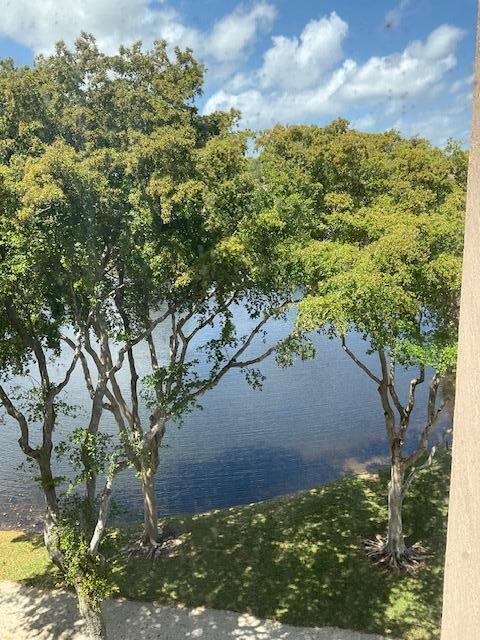 LAVERS DELRAY RACQUET CLUB CONDO - Residential Lease