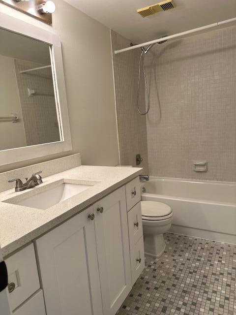 LAVERS DELRAY RACQUET CLUB CONDO - Residential Lease