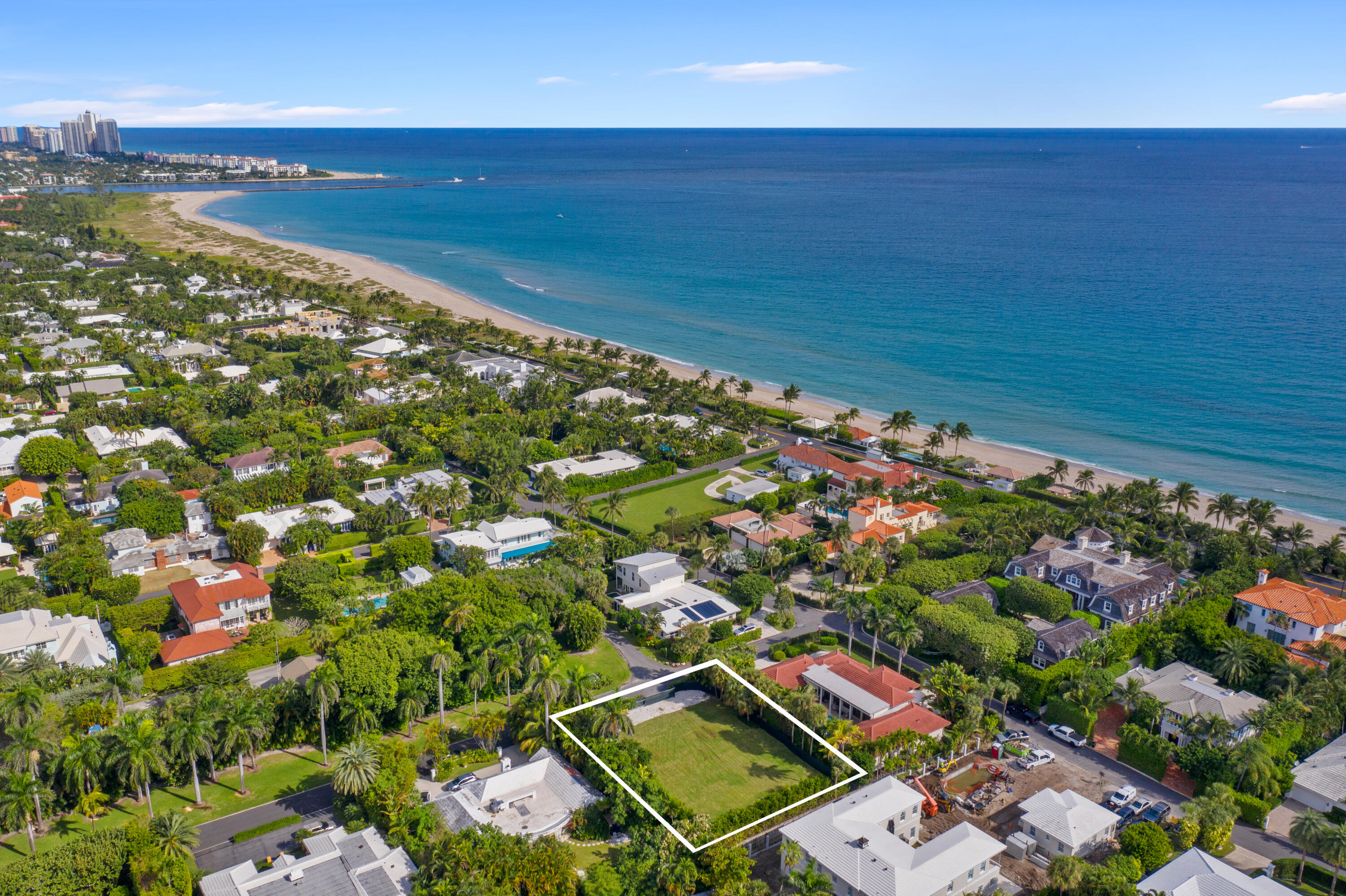 ALTO LIDO - Residential