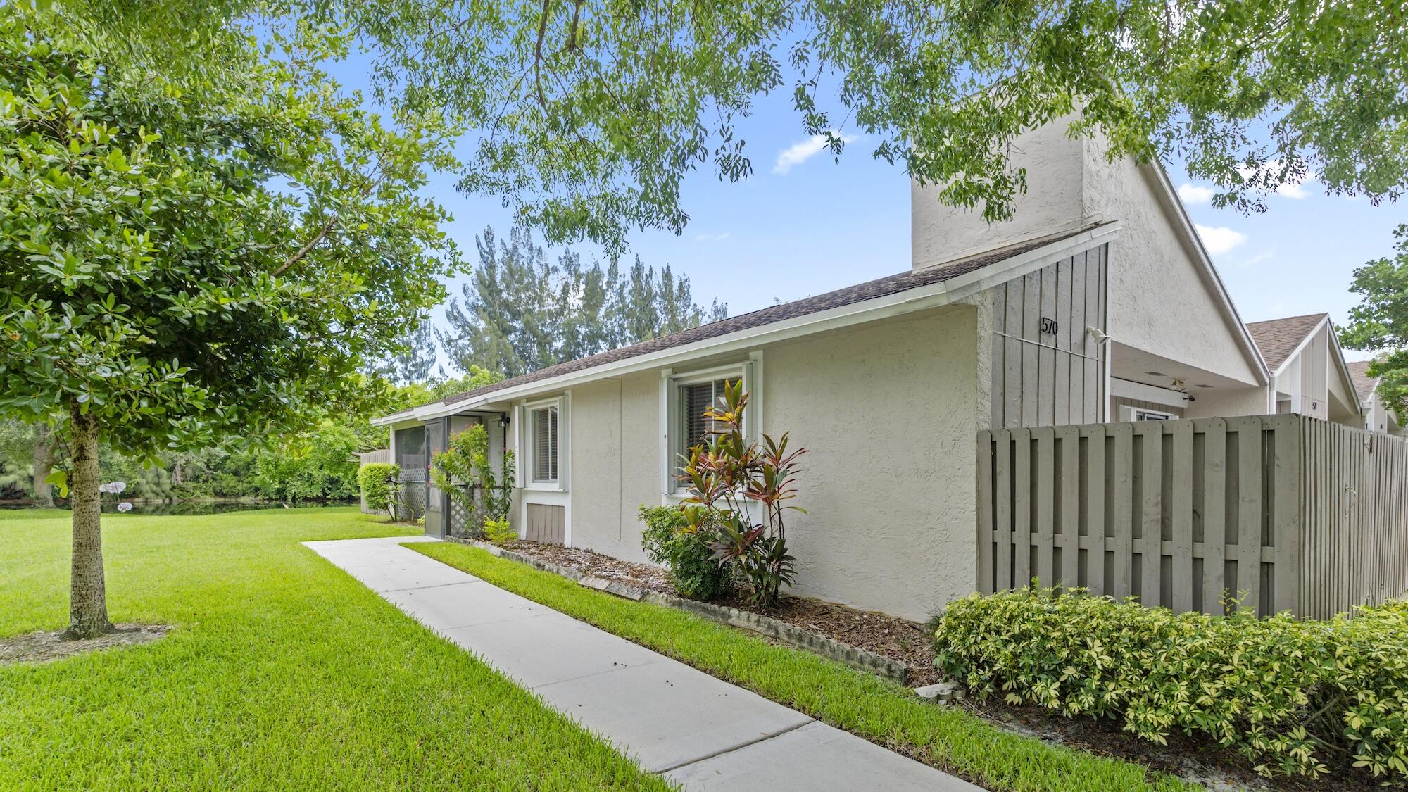 WOODGATE CONDOMINIUM 31 - Residential