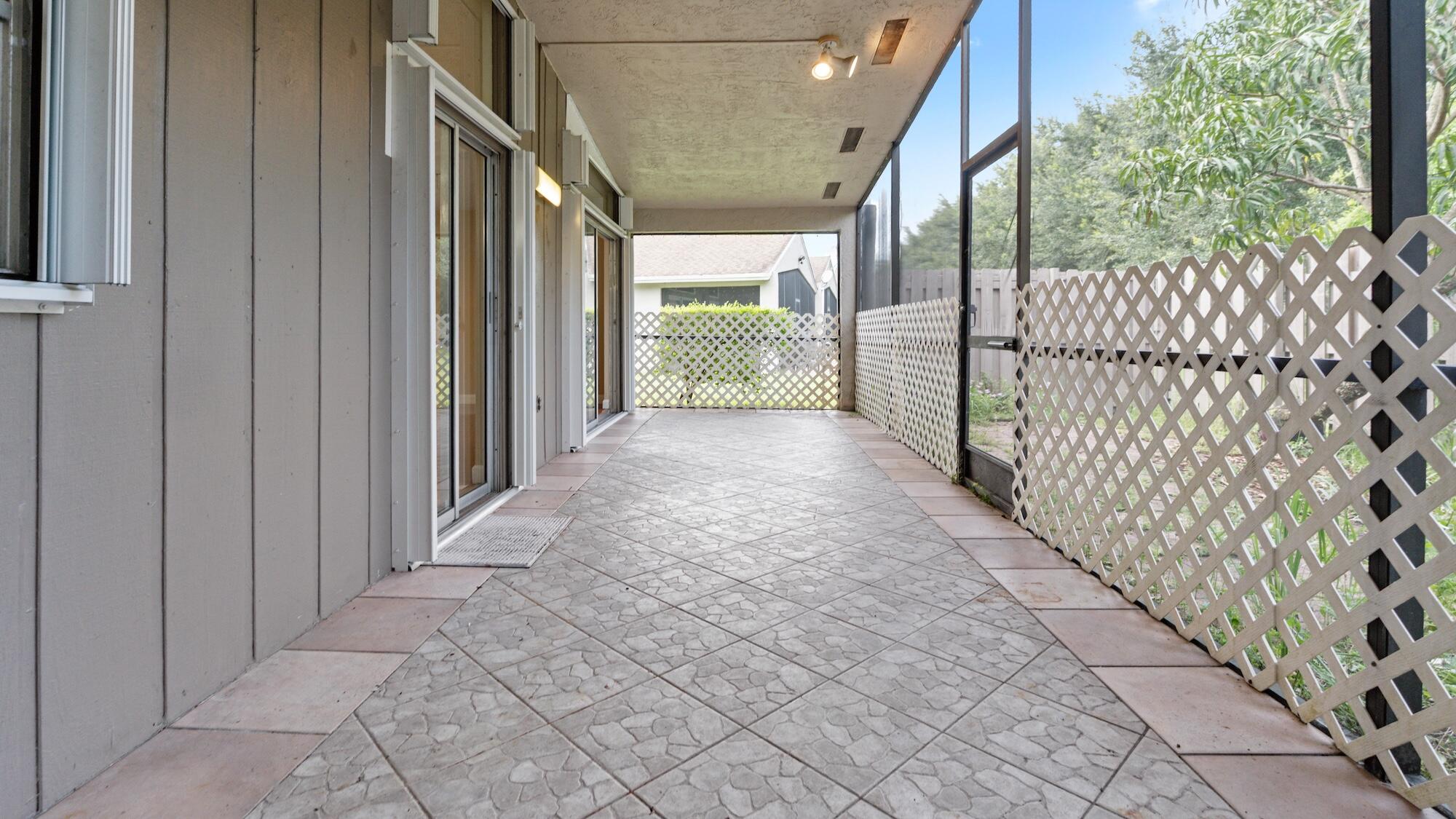 WOODGATE CONDOMINIUM 31 - Residential