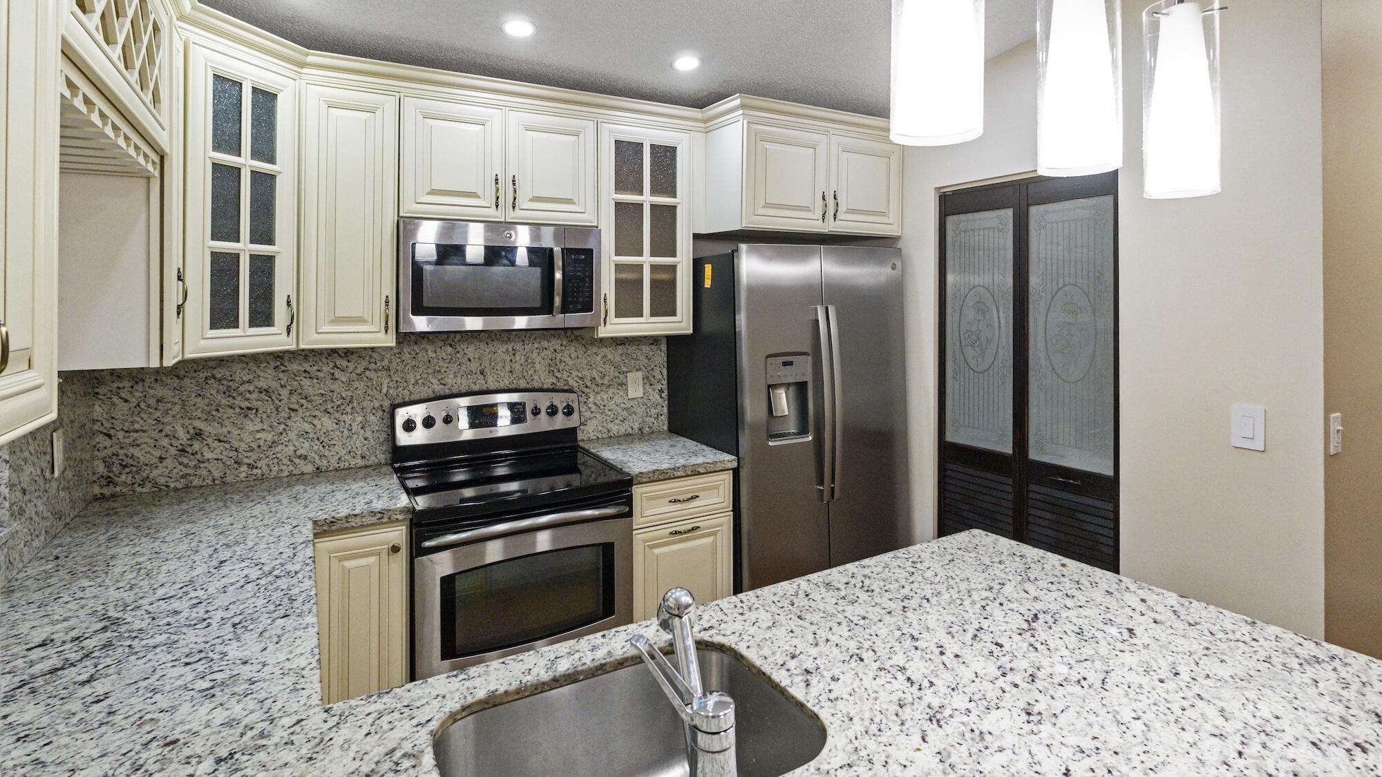 WOODGATE CONDOMINIUM 31 - Residential