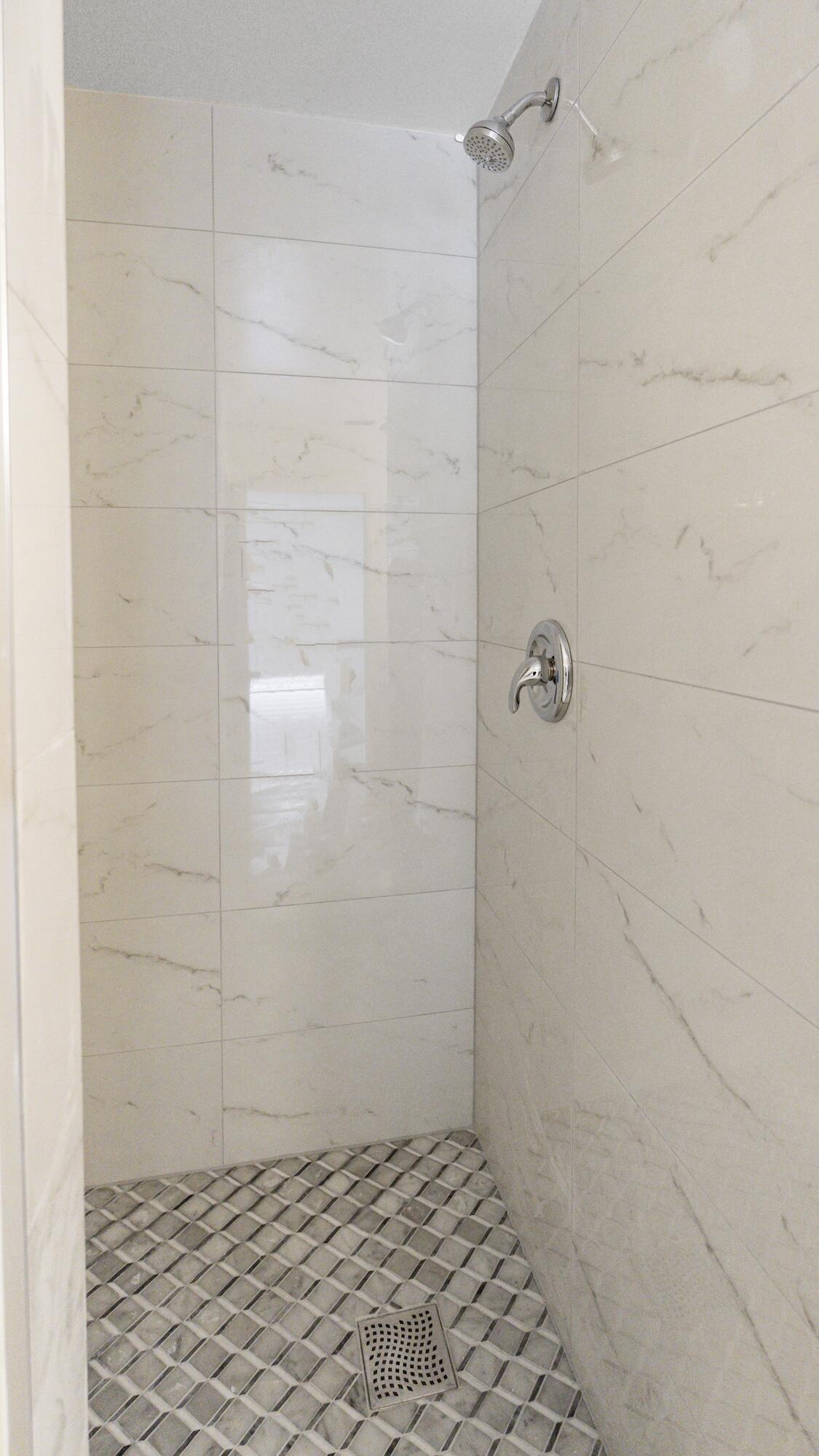 WOODGATE CONDOMINIUM 31 - Residential