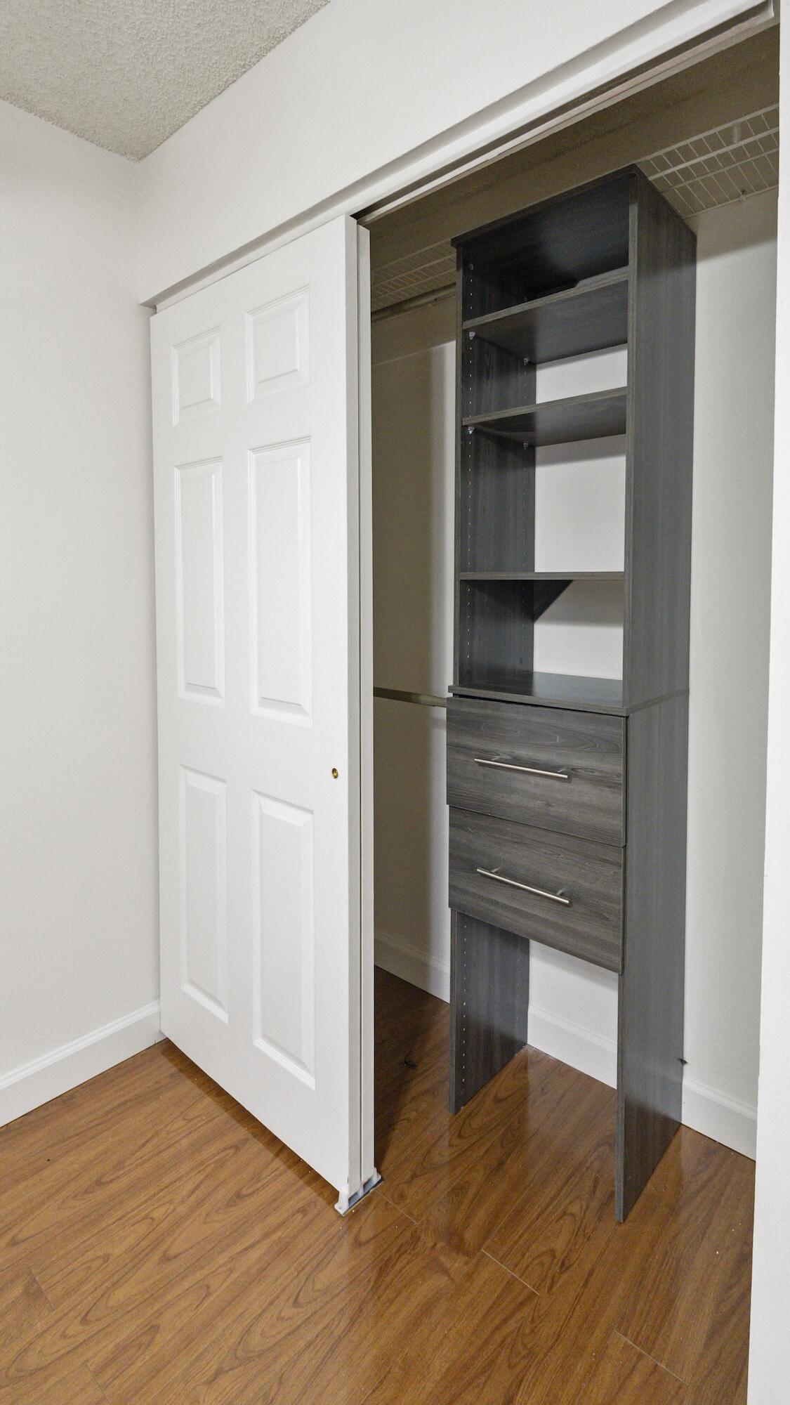WOODGATE CONDOMINIUM 31 - Residential