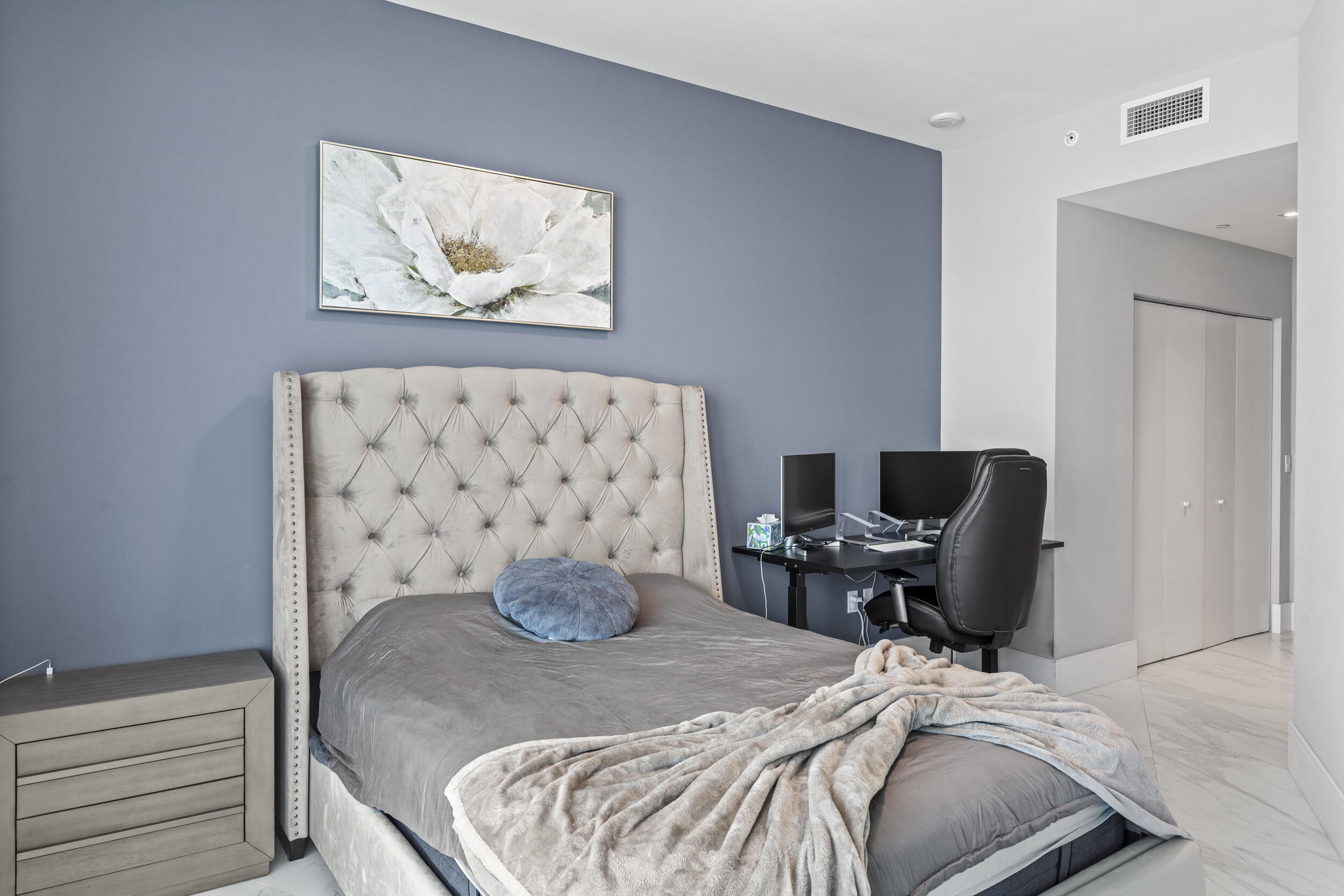 PARAMOUNT FT LAUDERDALE CONDO - Residential Lease