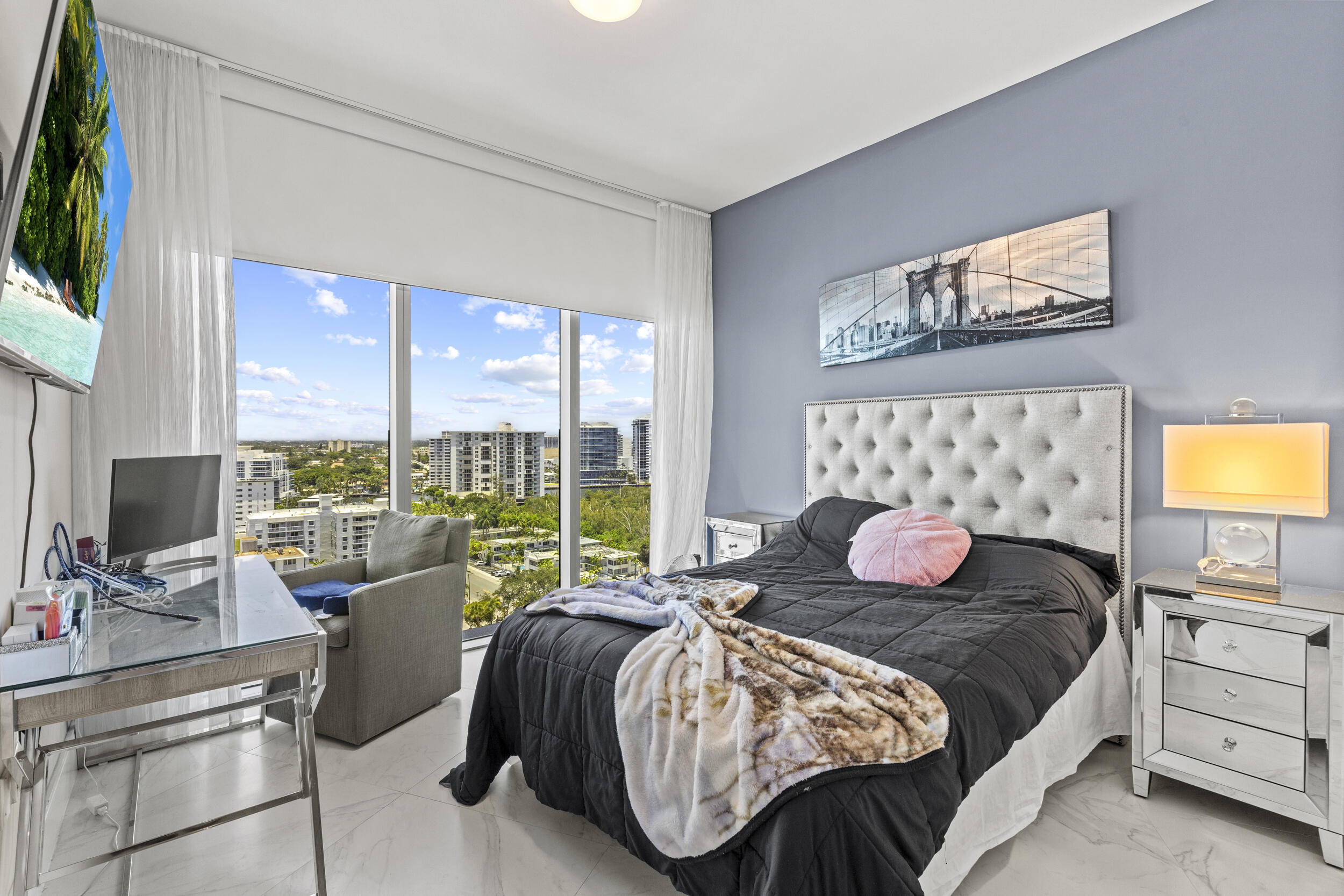 PARAMOUNT FT LAUDERDALE CONDO - Residential Lease
