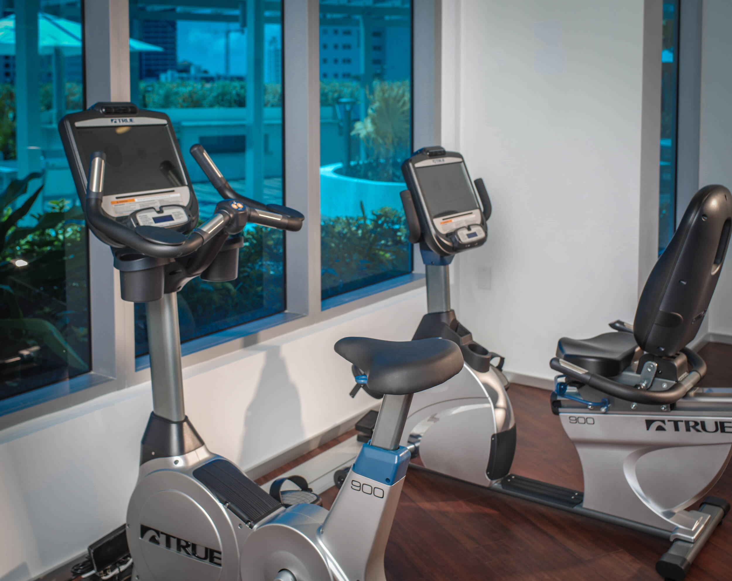 PARAMOUNT FT LAUDERDALE CONDO - Residential Lease