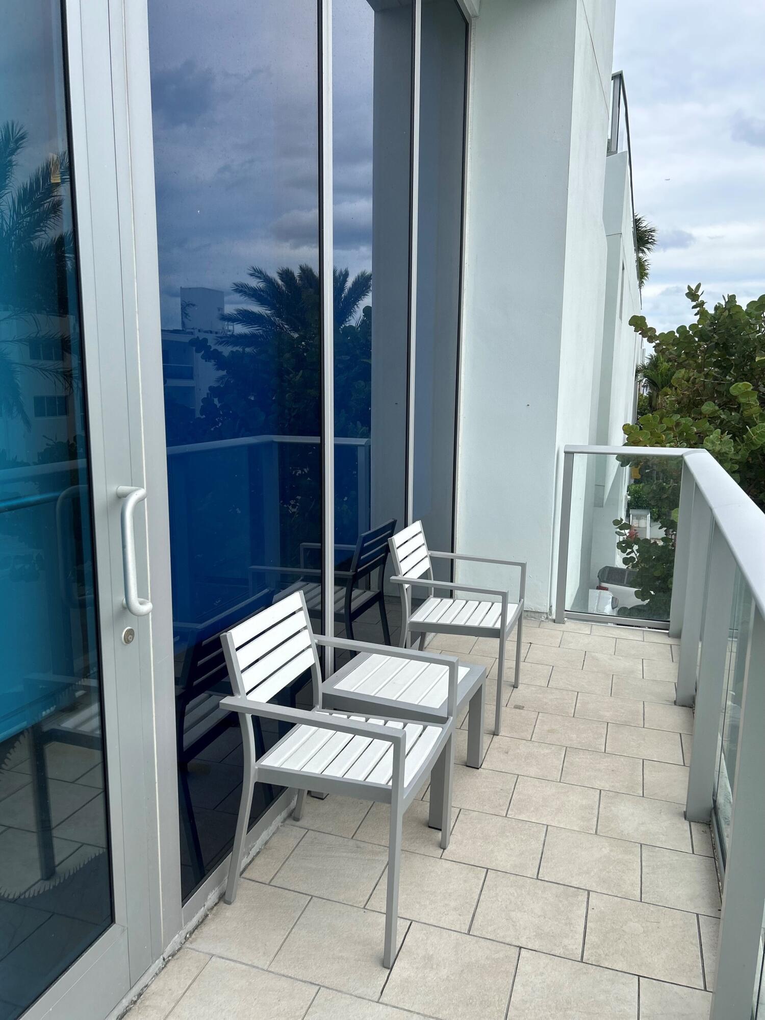 PARAMOUNT FT LAUDERDALE CONDO - Residential Lease