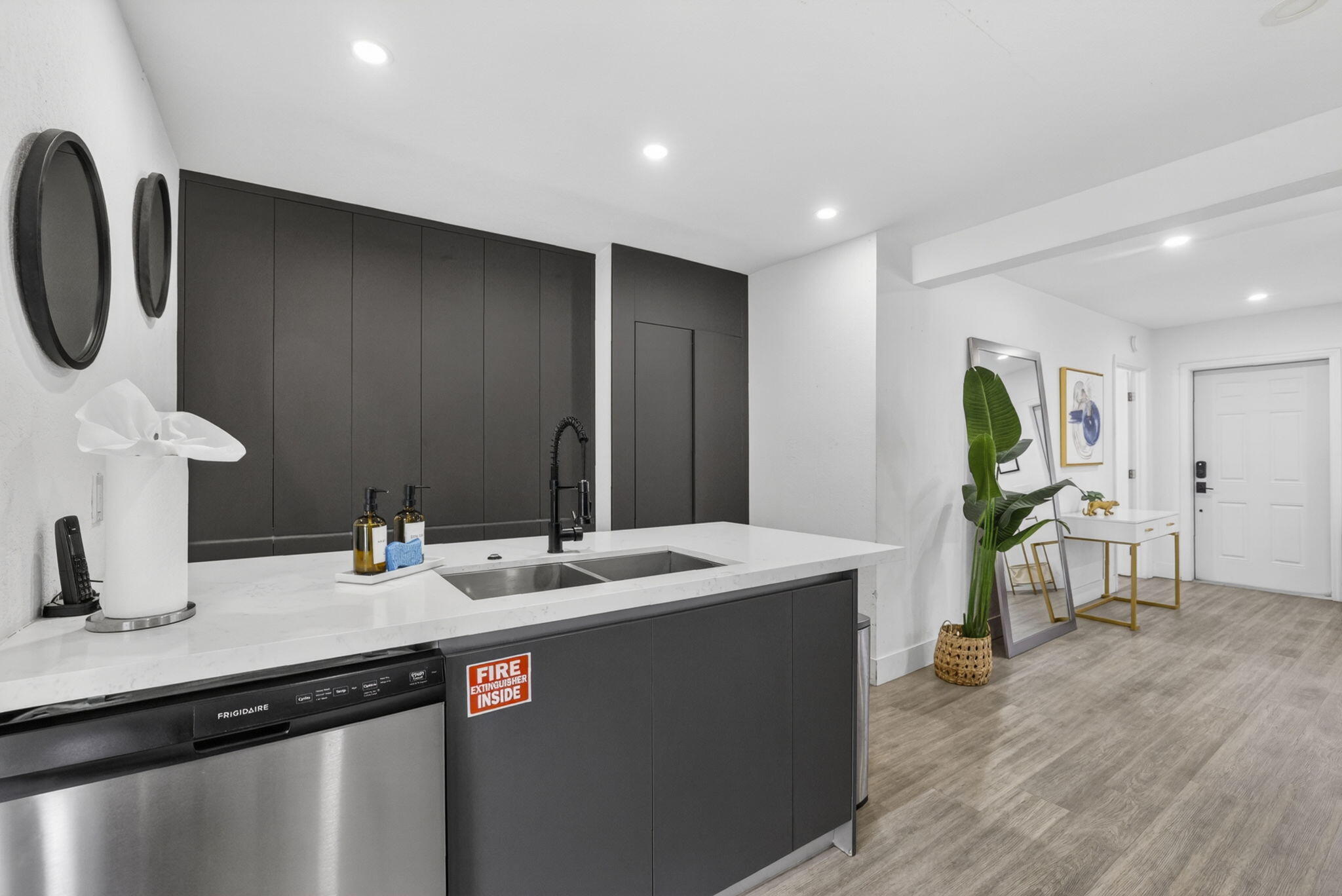 NORTH ANDREWS GARDENS 2ND ADD - Residential