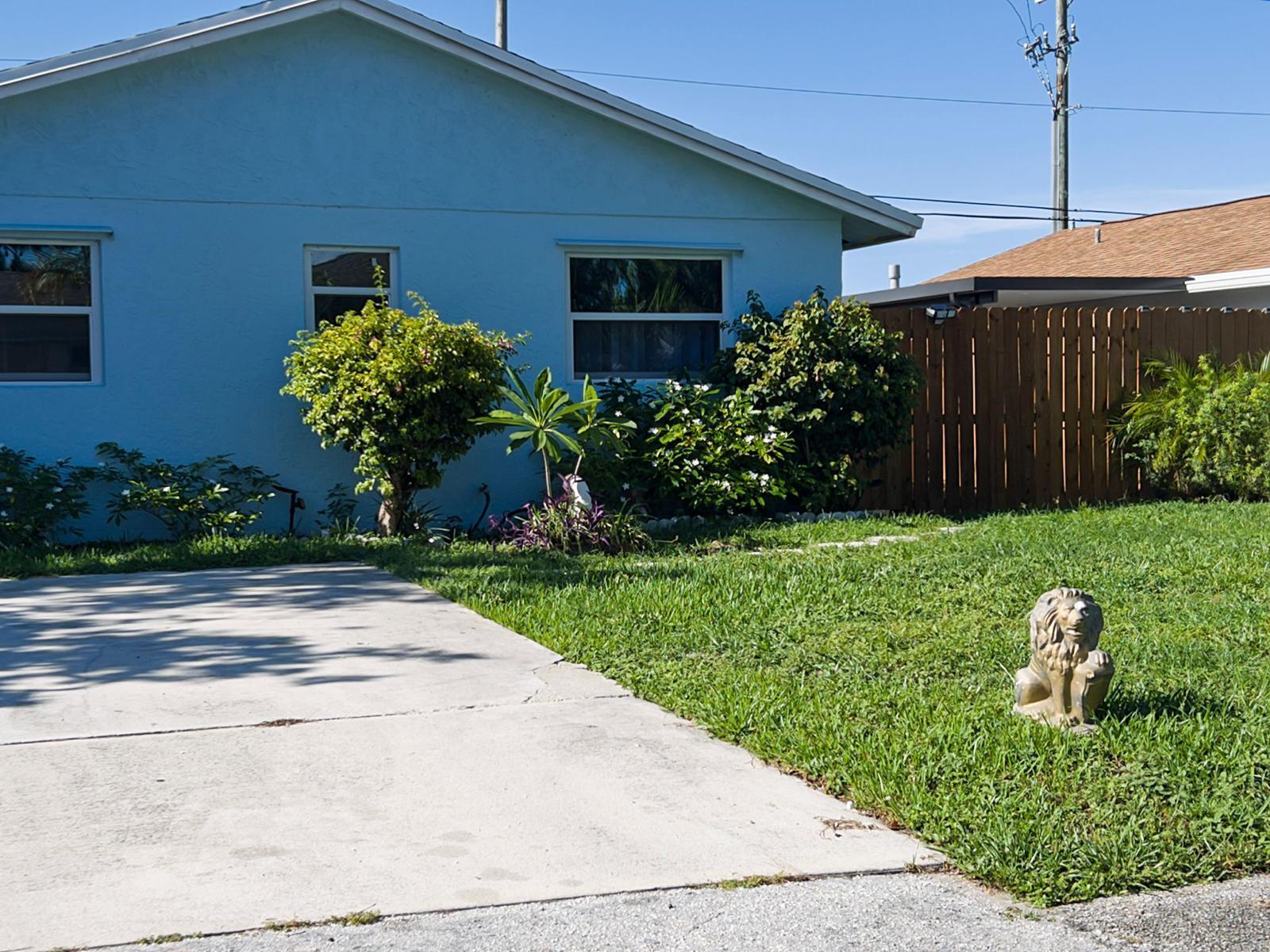 Welcome to this waterfront single-story residence in the Kenwood community of Lake Worth, offering 1,170 square feet of finished living space with three bedrooms and two bathrooms. This waterfront property provides a distinctive lifestyle opportunity with direct access to the water. The thoughtful floor plan accommodates comfortable living in a single-story layout, making it convenient for everyday life. Whether you're seeking a waterfront retreat or an investment opportunity in this established Lake Worth location, this residence presents an appealing option.