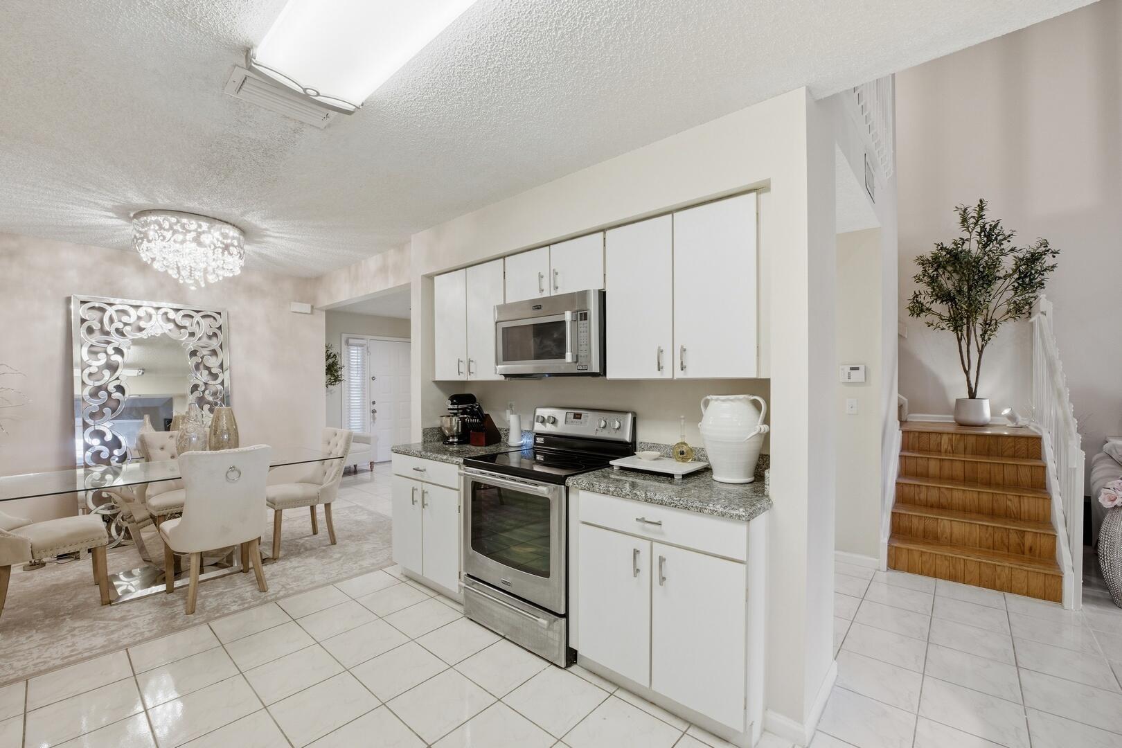 BOCA GARDENS - Residential