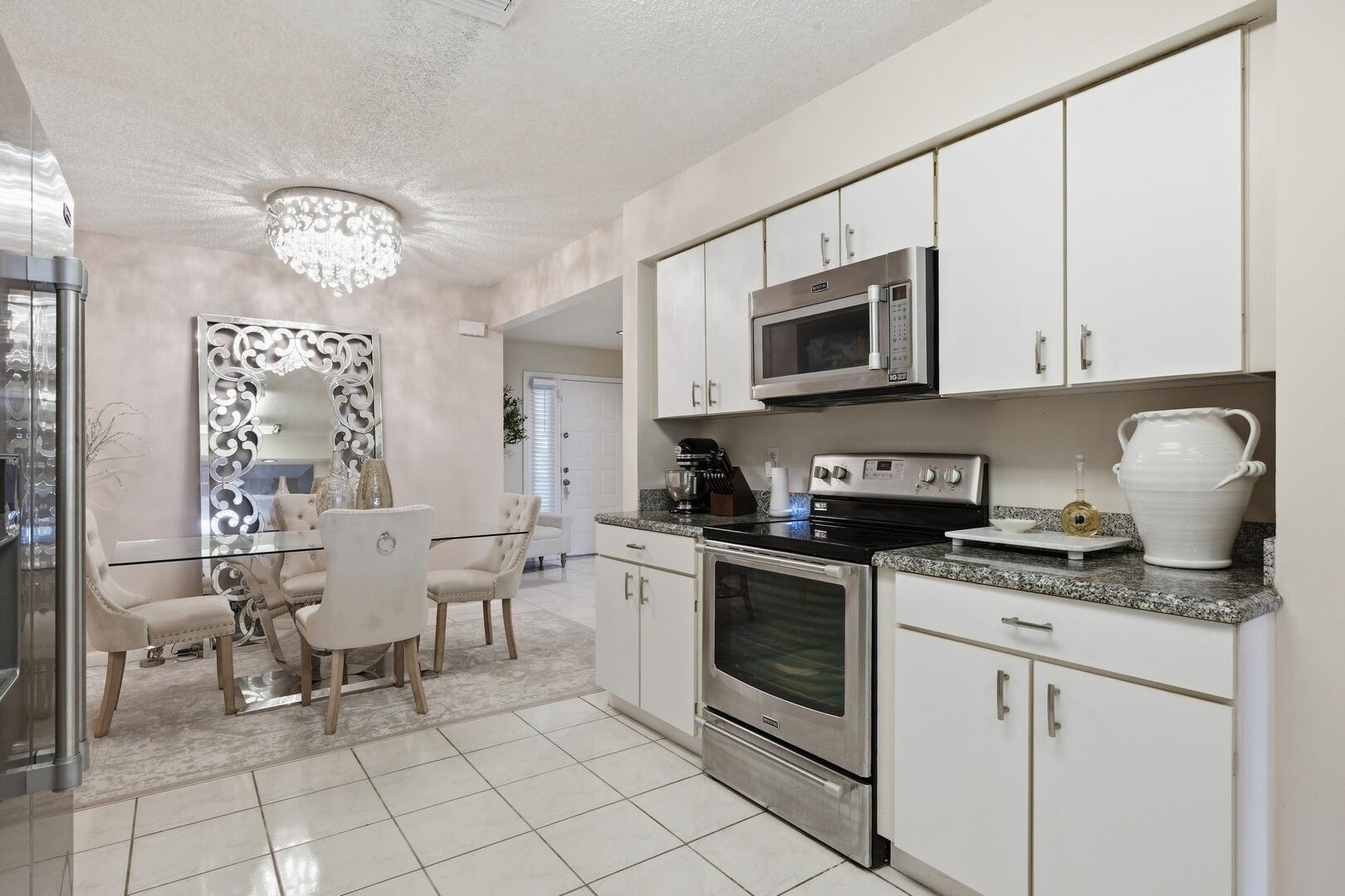 BOCA GARDENS - Residential