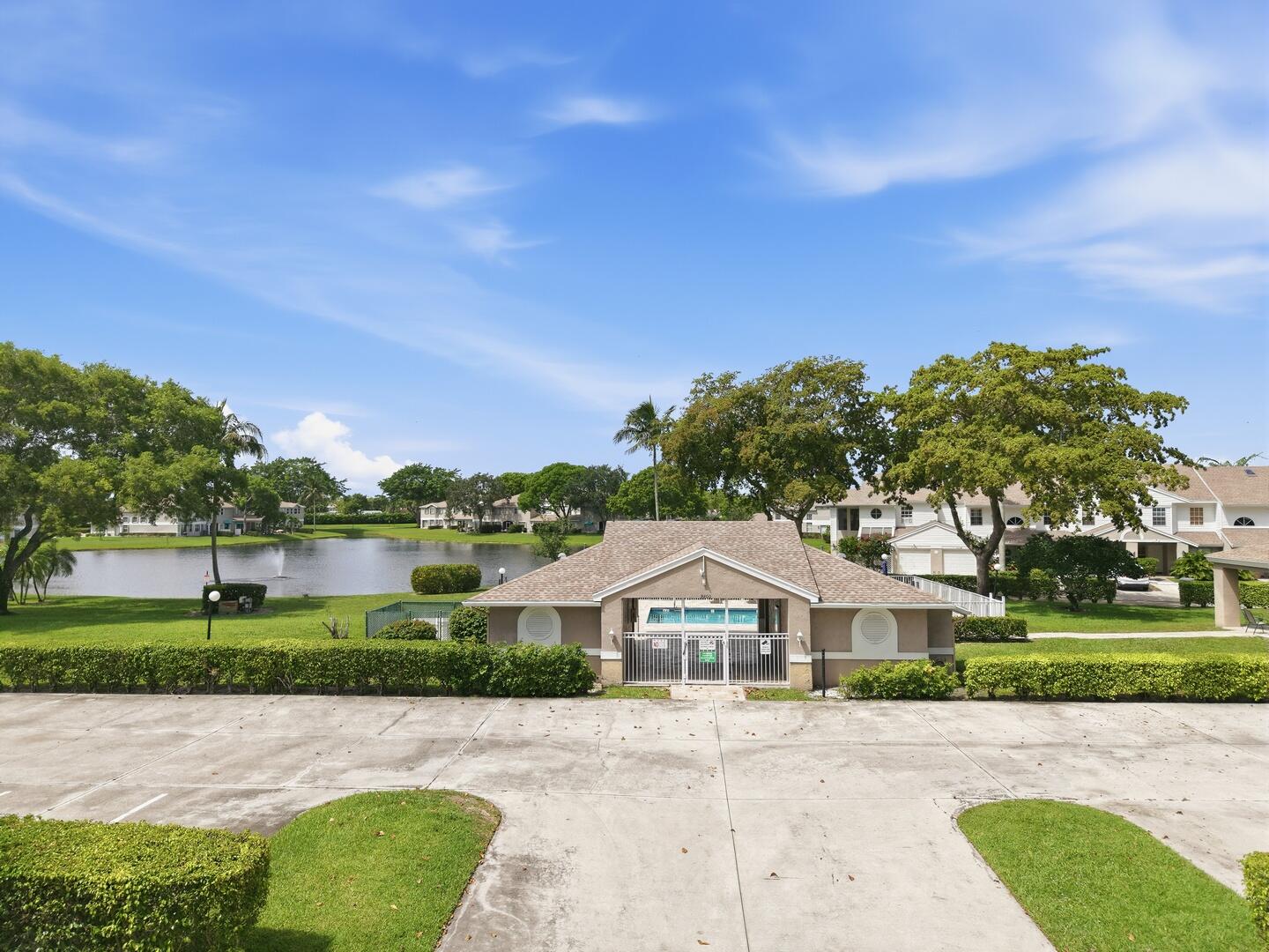 BOCA GARDENS - Residential