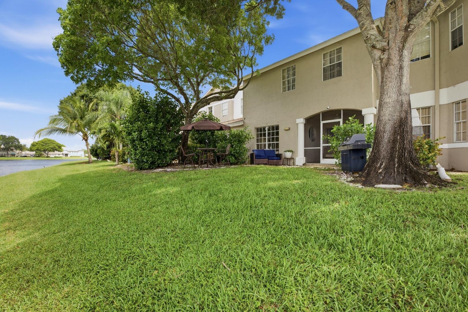 BOCA GARDENS - Residential