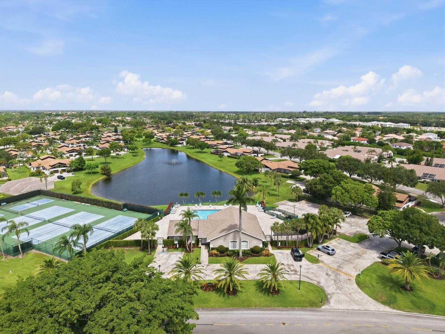 BOCA GARDENS - Residential