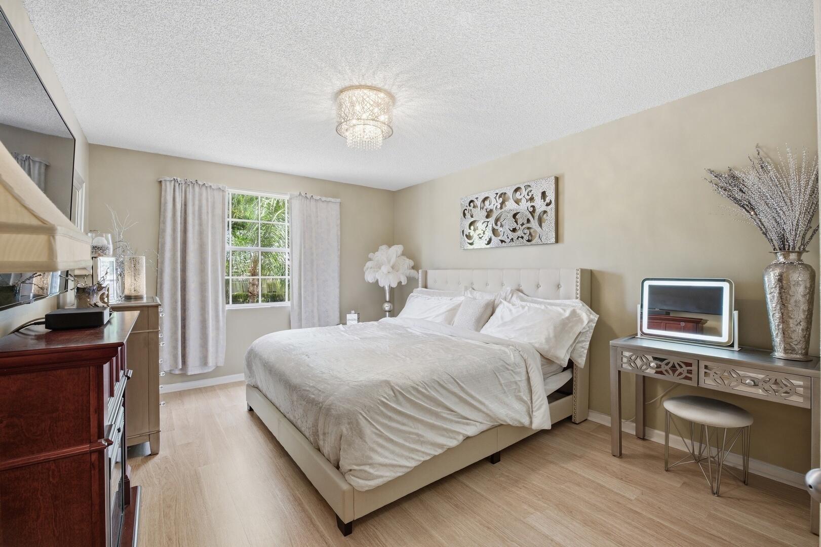 BOCA GARDENS - Residential