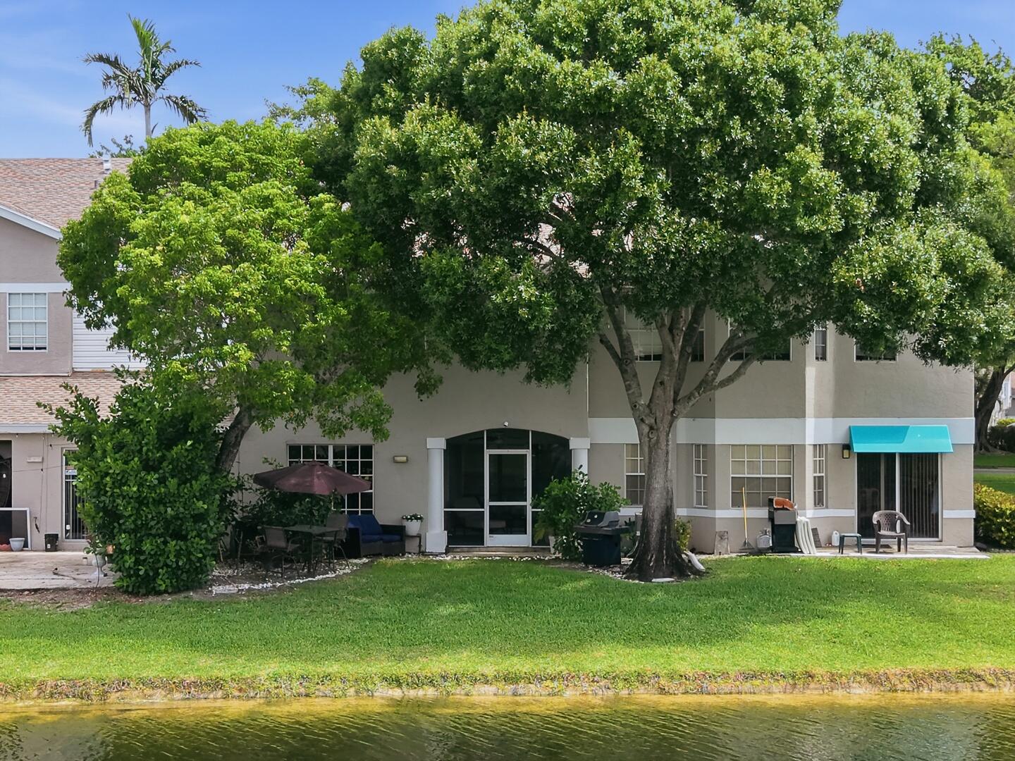 BOCA GARDENS - Residential