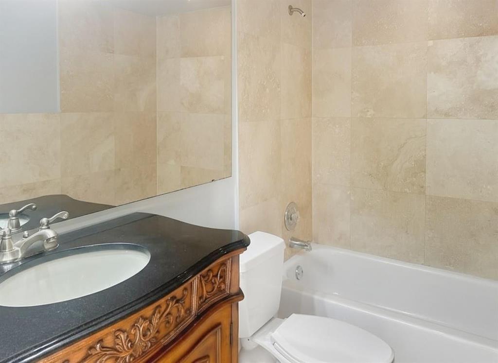 WILTON LAKE CONDOMINIUM - Residential Lease