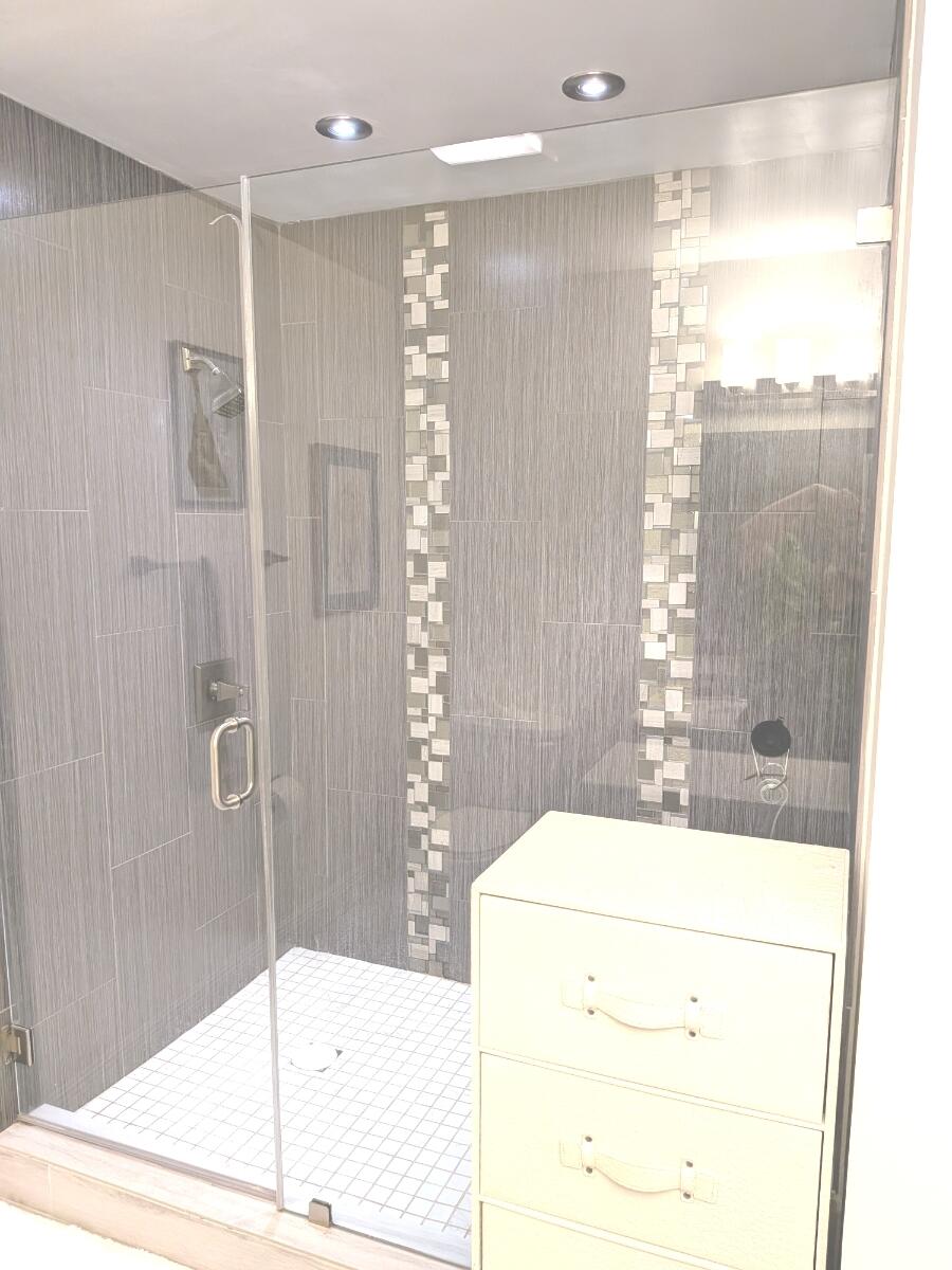 Estada - Residential Lease
