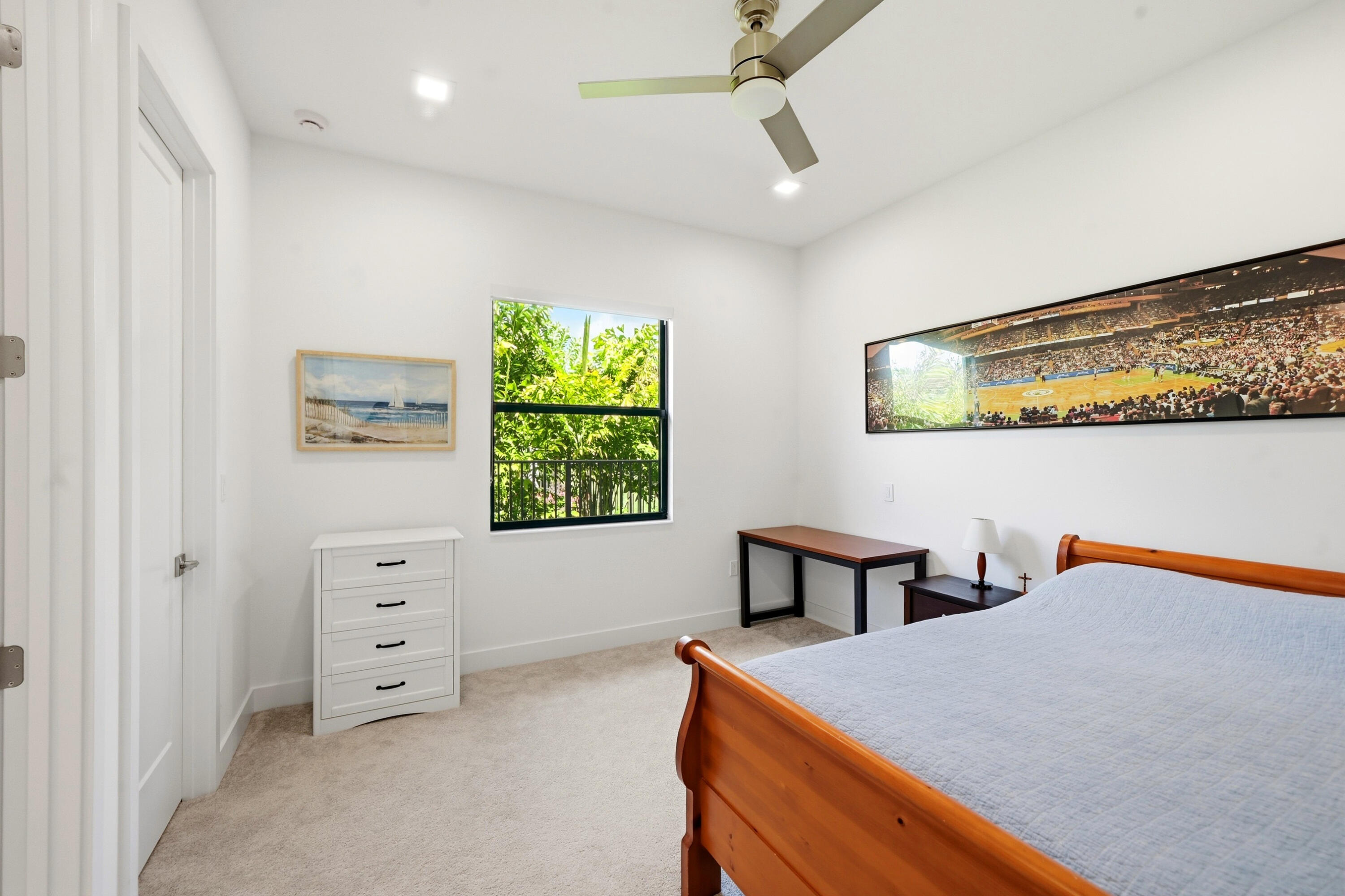 AVENIR POD - Residential Lease