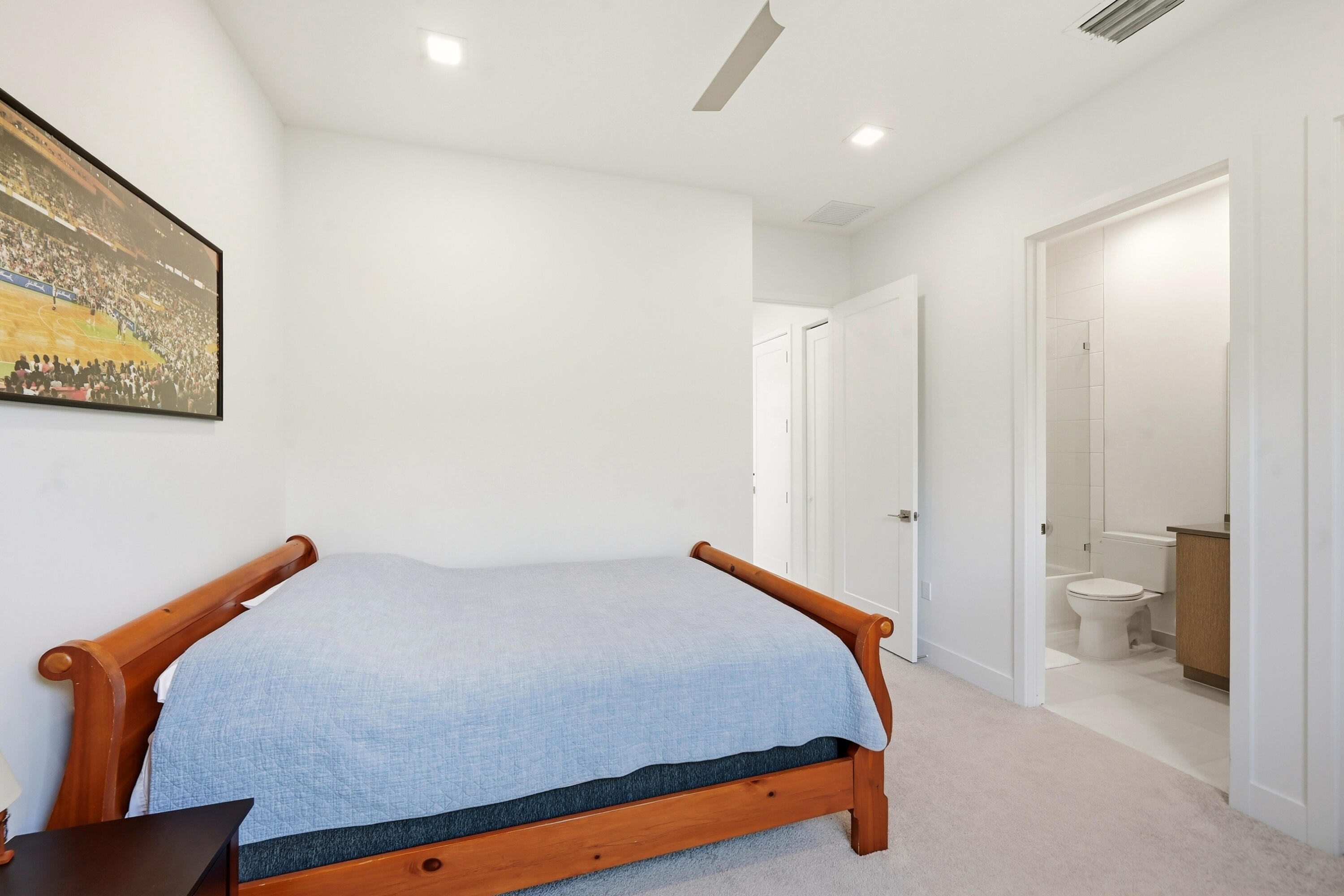 AVENIR POD - Residential Lease