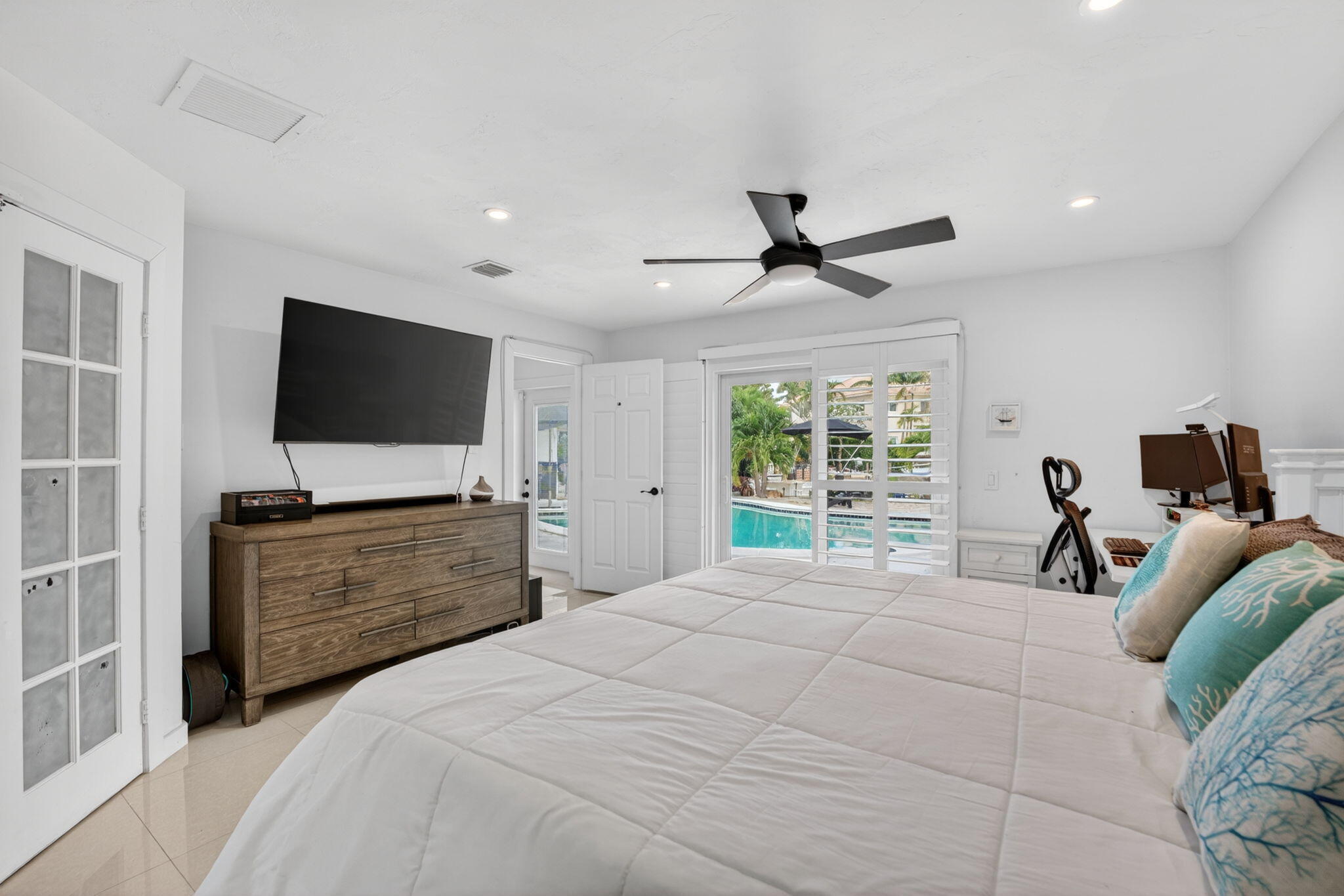 SANTA BARBARA SHORES - Residential Lease