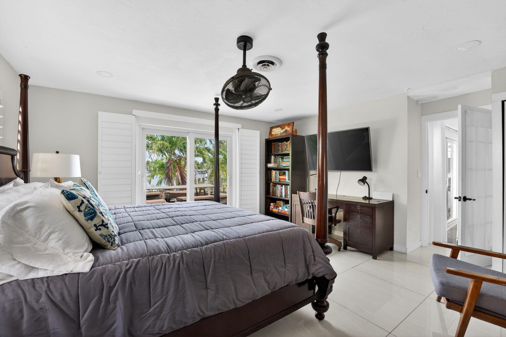 SANTA BARBARA SHORES - Residential Lease