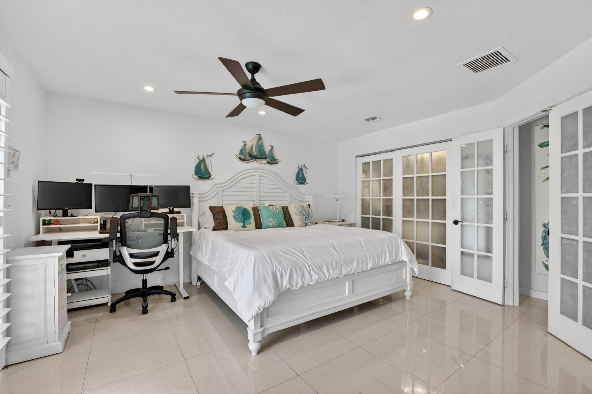 SANTA BARBARA SHORES - Residential Lease