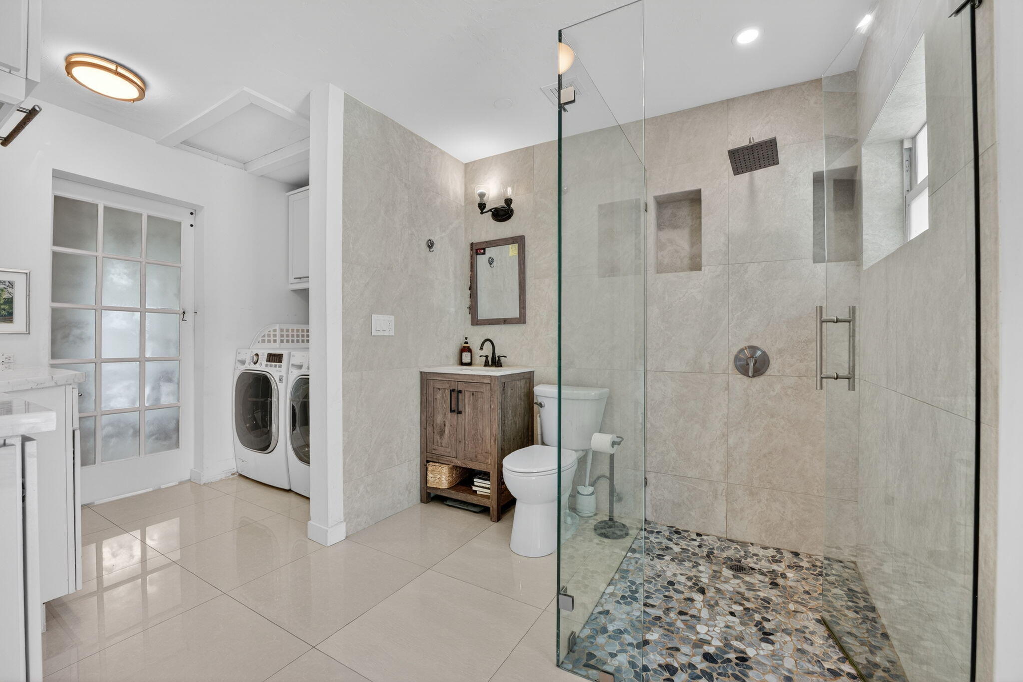 SANTA BARBARA SHORES - Residential Lease
