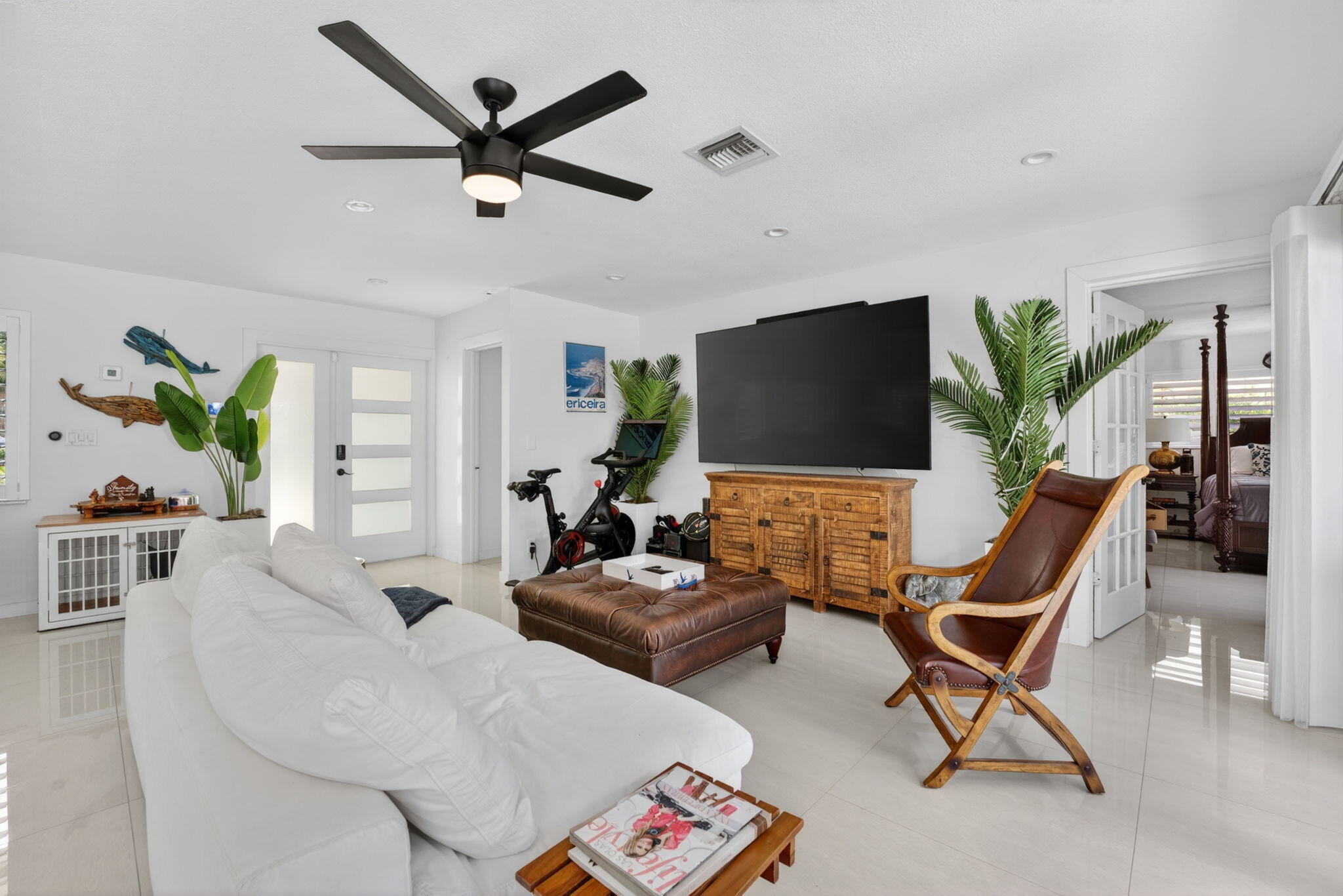 SANTA BARBARA SHORES - Residential Lease