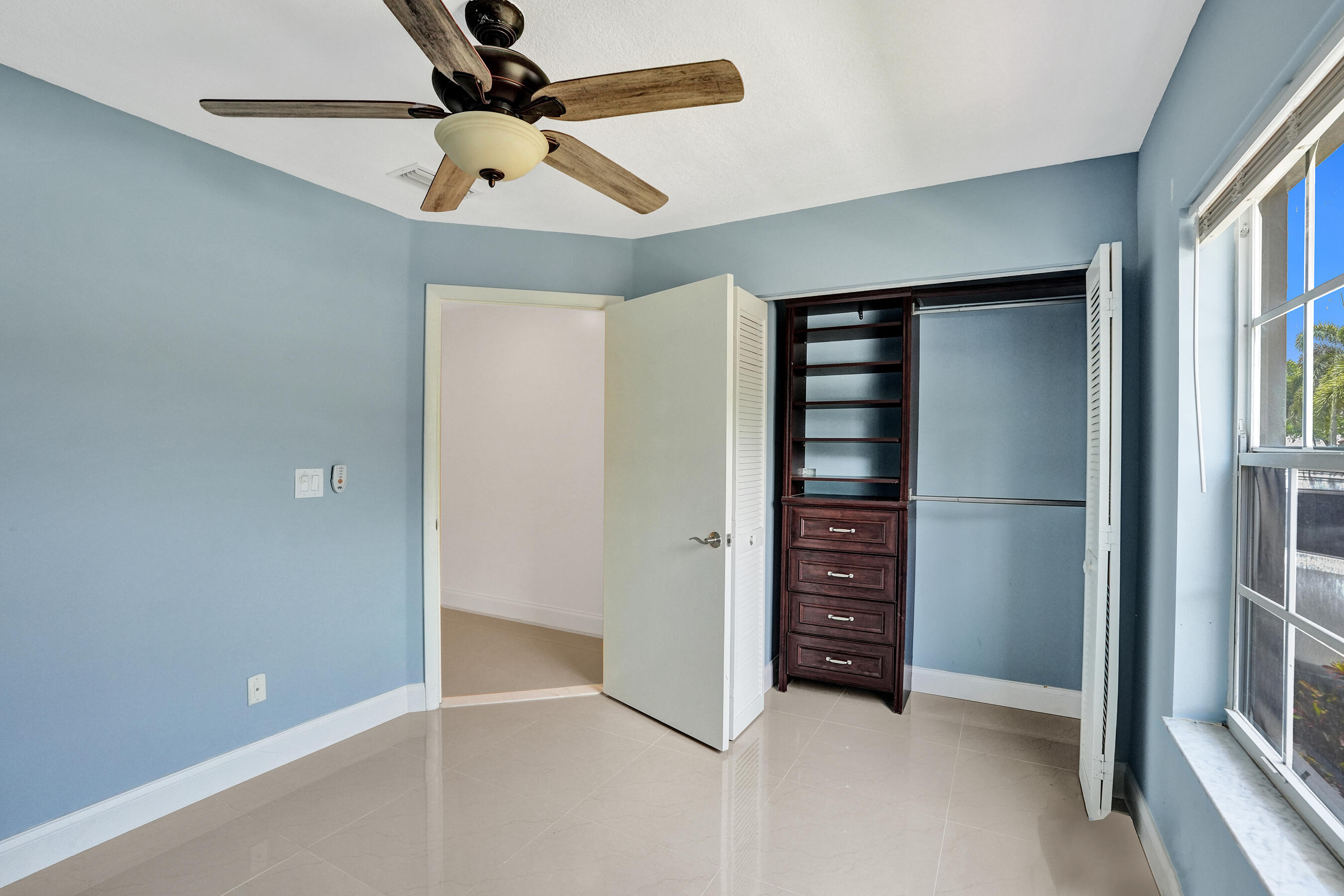 SILVER LAKES PHASE II REPLAT - Residential Lease