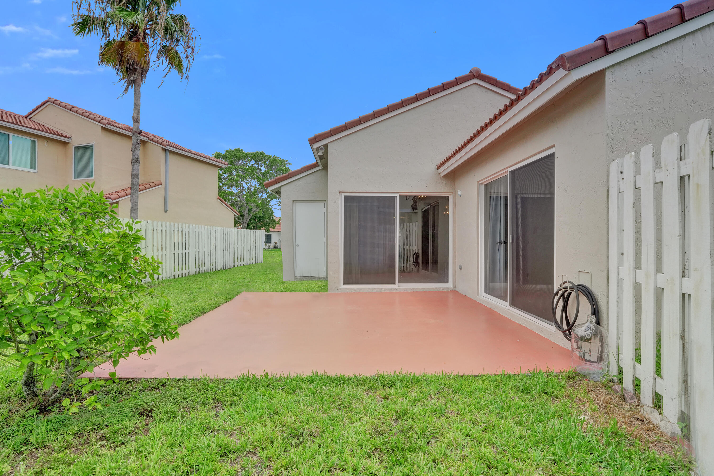 SILVER LAKES PHASE II REPLAT - Residential Lease