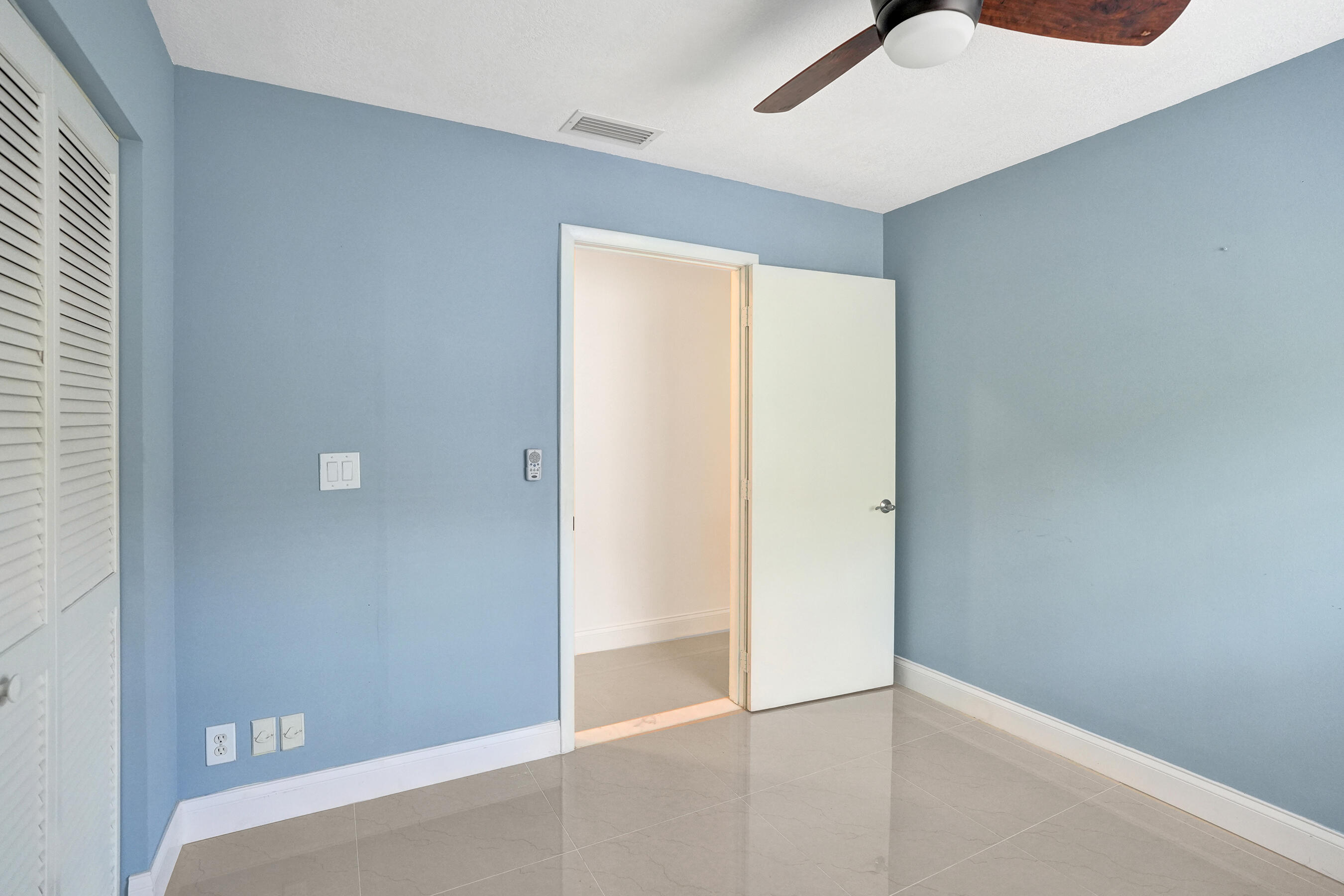 SILVER LAKES PHASE II REPLAT - Residential Lease