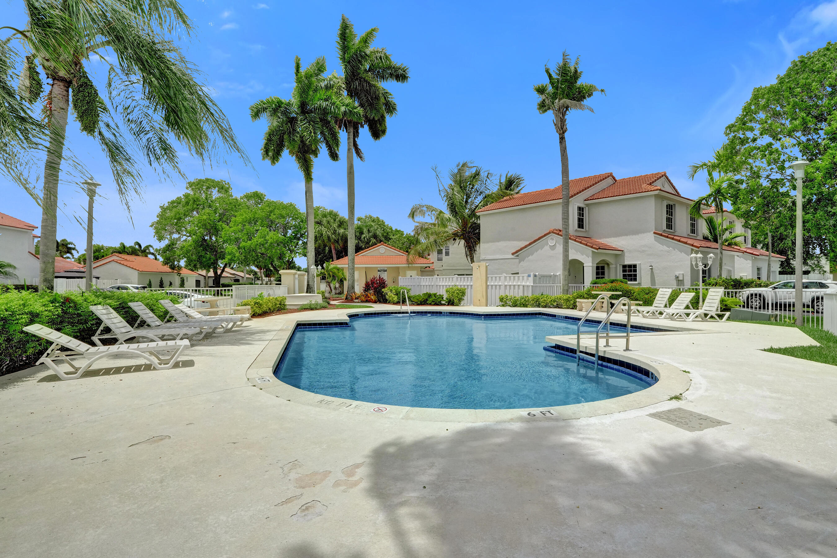 SILVER LAKES PHASE II REPLAT - Residential Lease