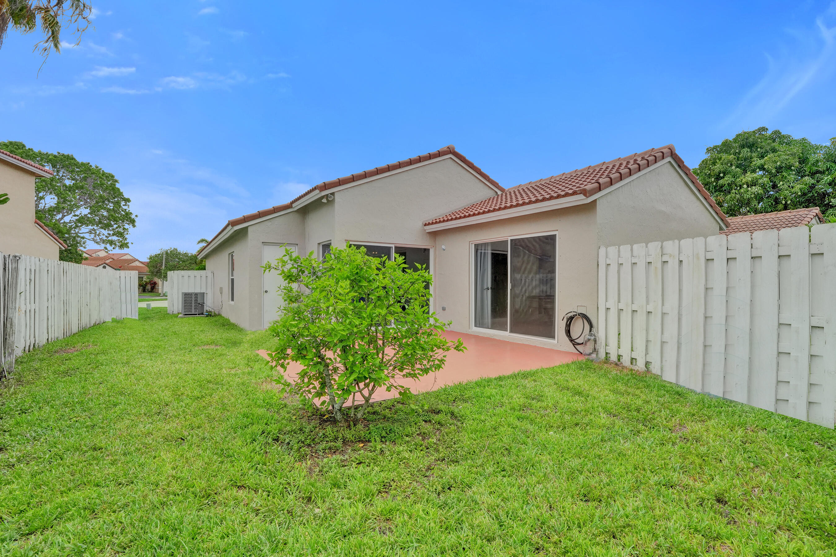 SILVER LAKES PHASE II REPLAT - Residential Lease
