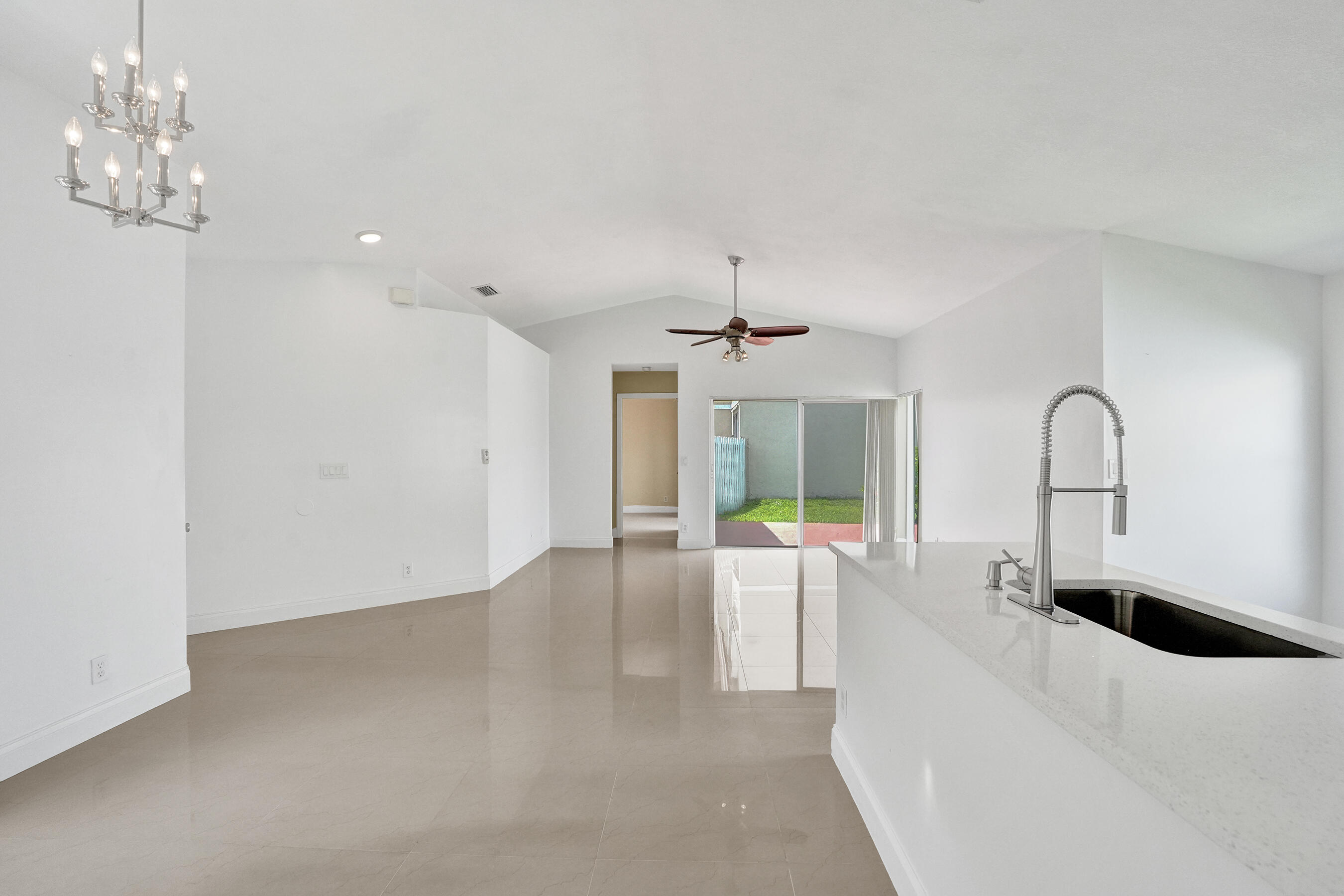 SILVER LAKES PHASE II REPLAT - Residential Lease