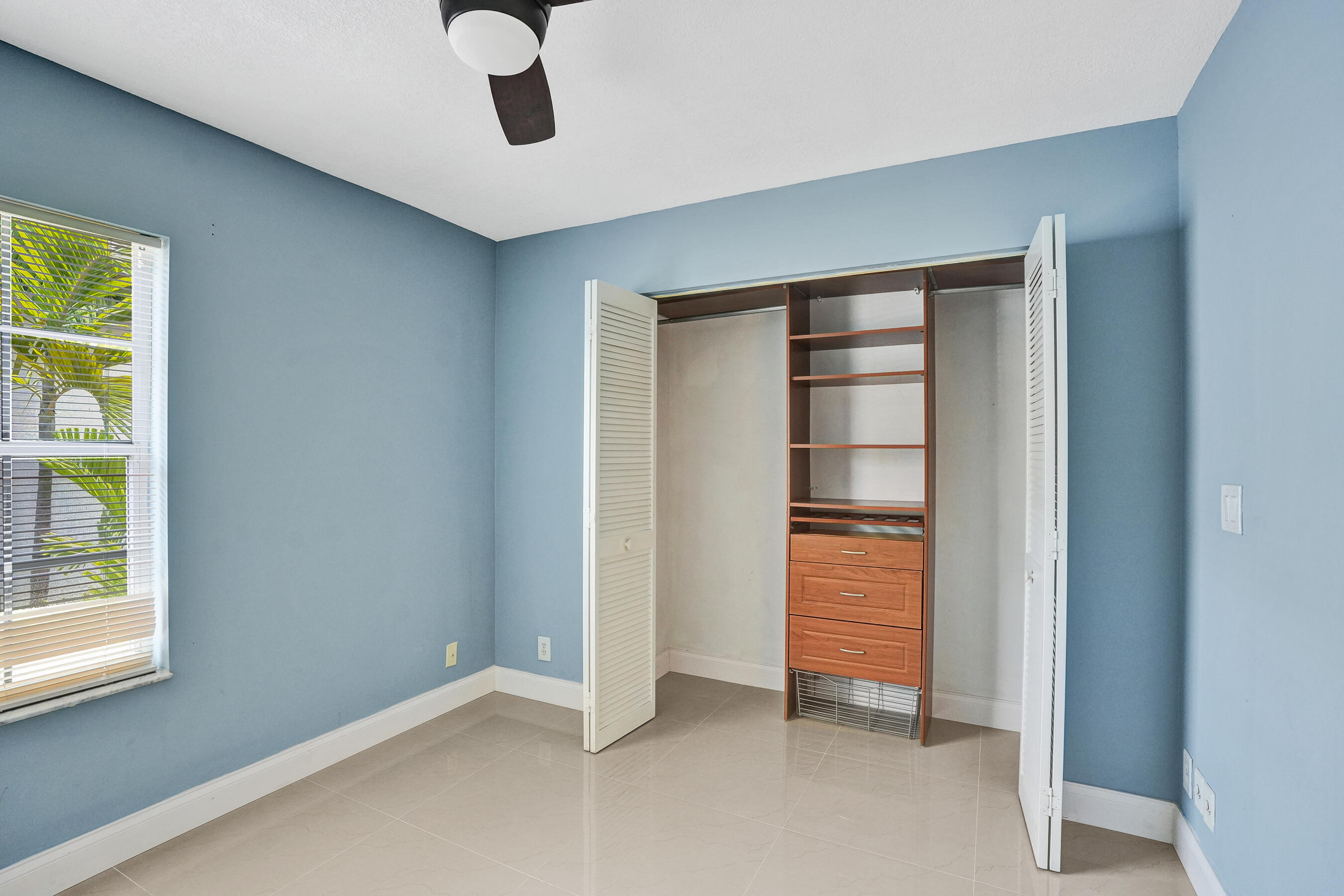 SILVER LAKES PHASE II REPLAT - Residential Lease