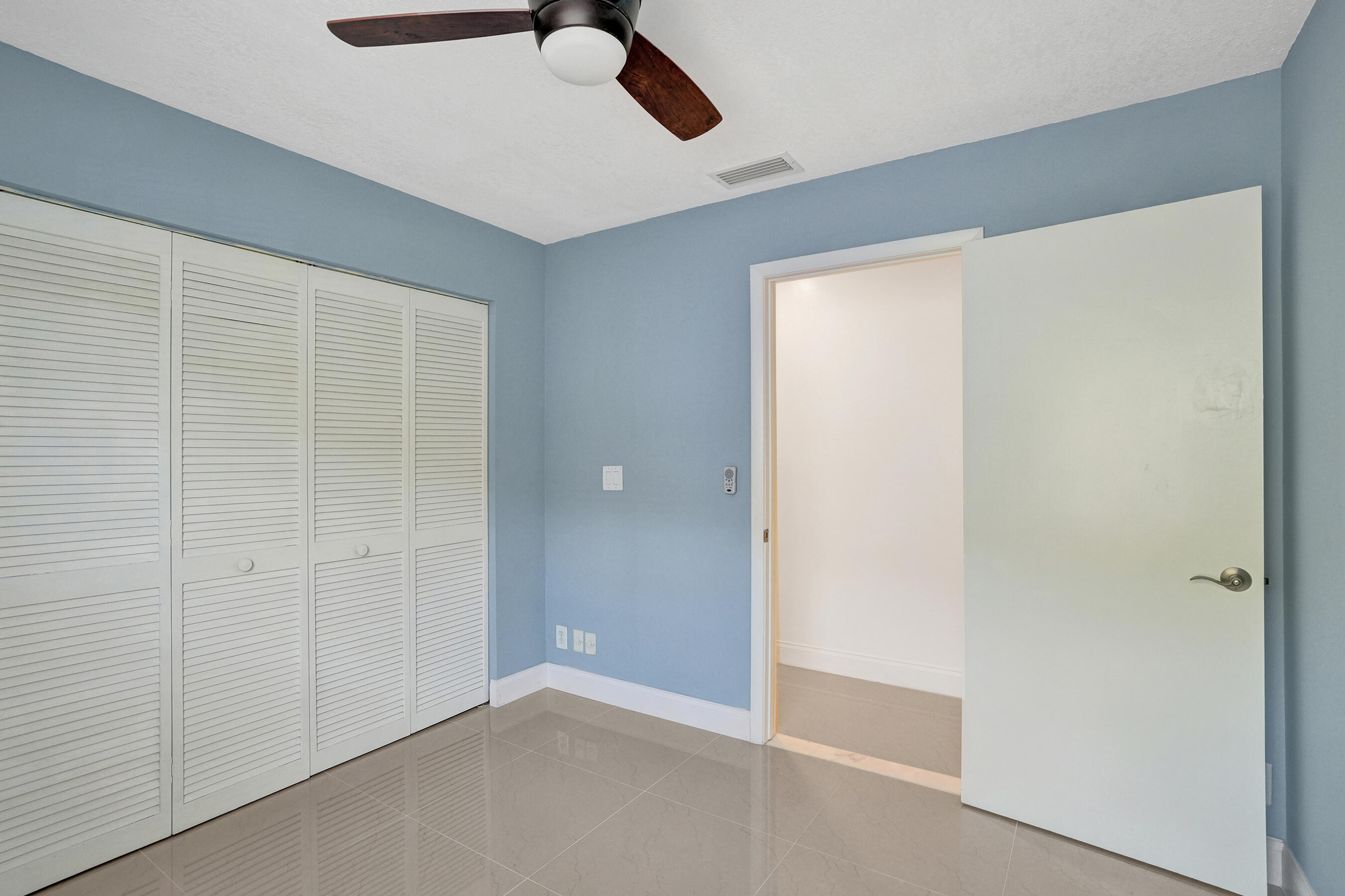 SILVER LAKES PHASE II REPLAT - Residential Lease