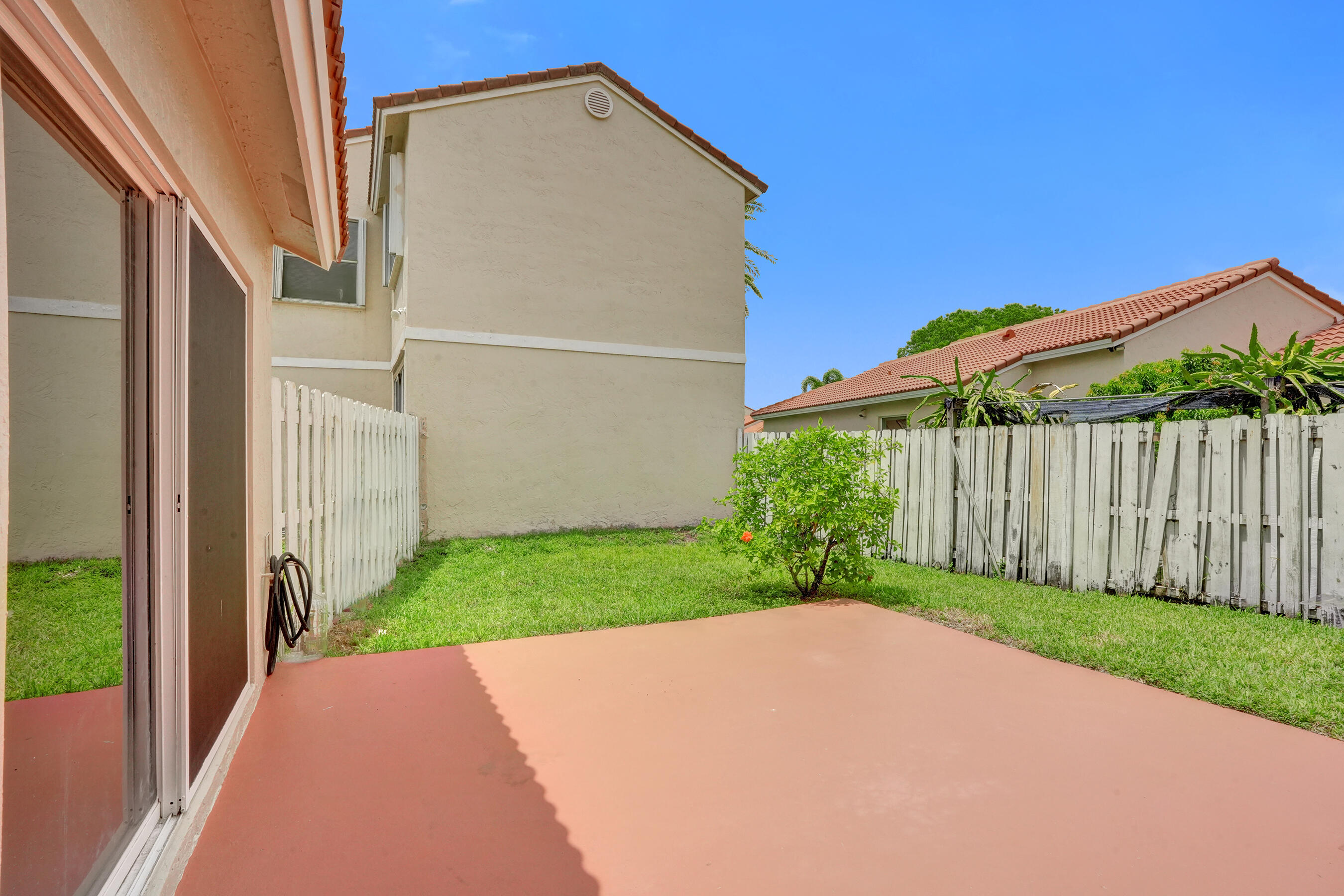 SILVER LAKES PHASE II REPLAT - Residential Lease