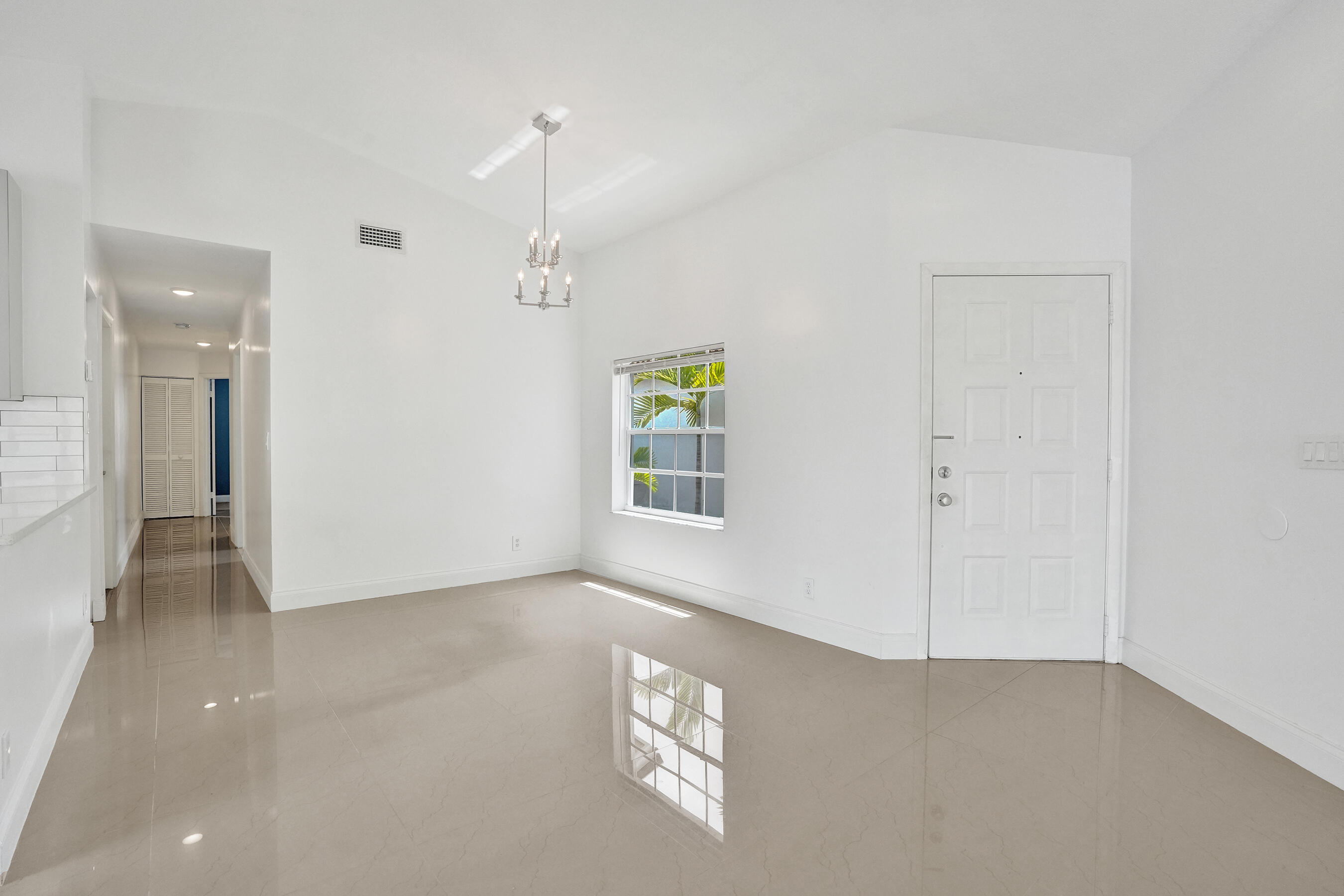 SILVER LAKES PHASE II REPLAT - Residential Lease