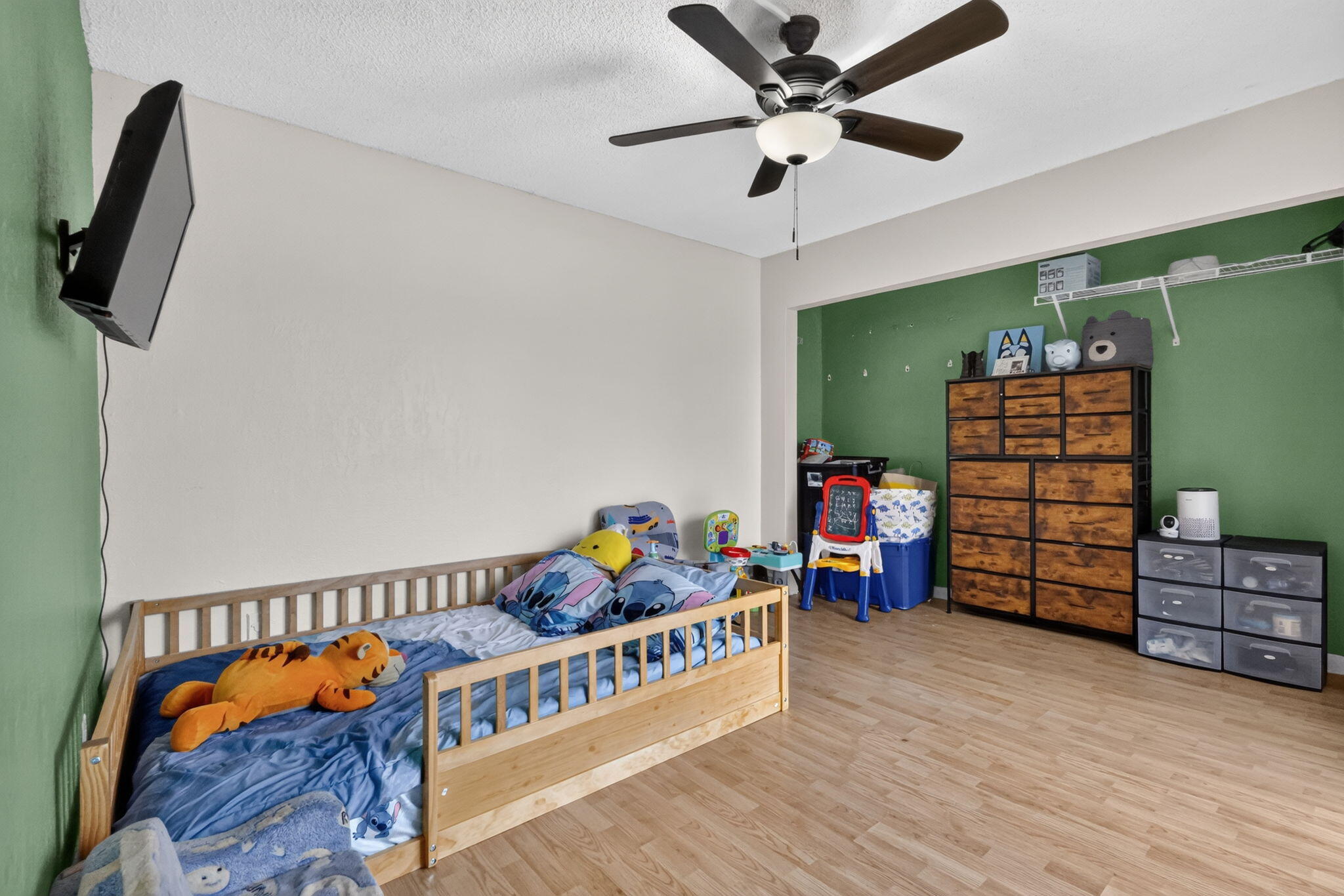 WATERVIEW ESTATES - Residential