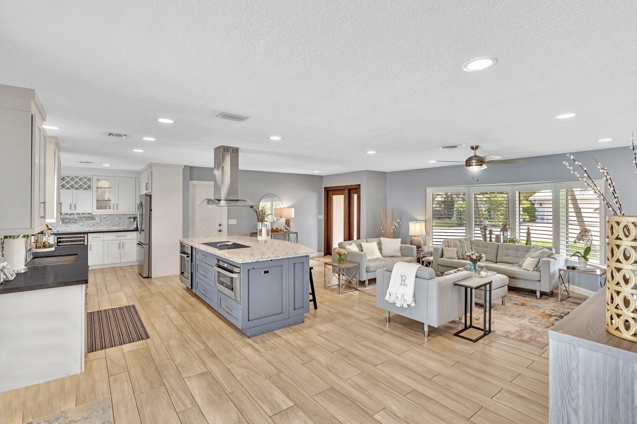 Venetian Isles 3rd Sec 47 - Residential