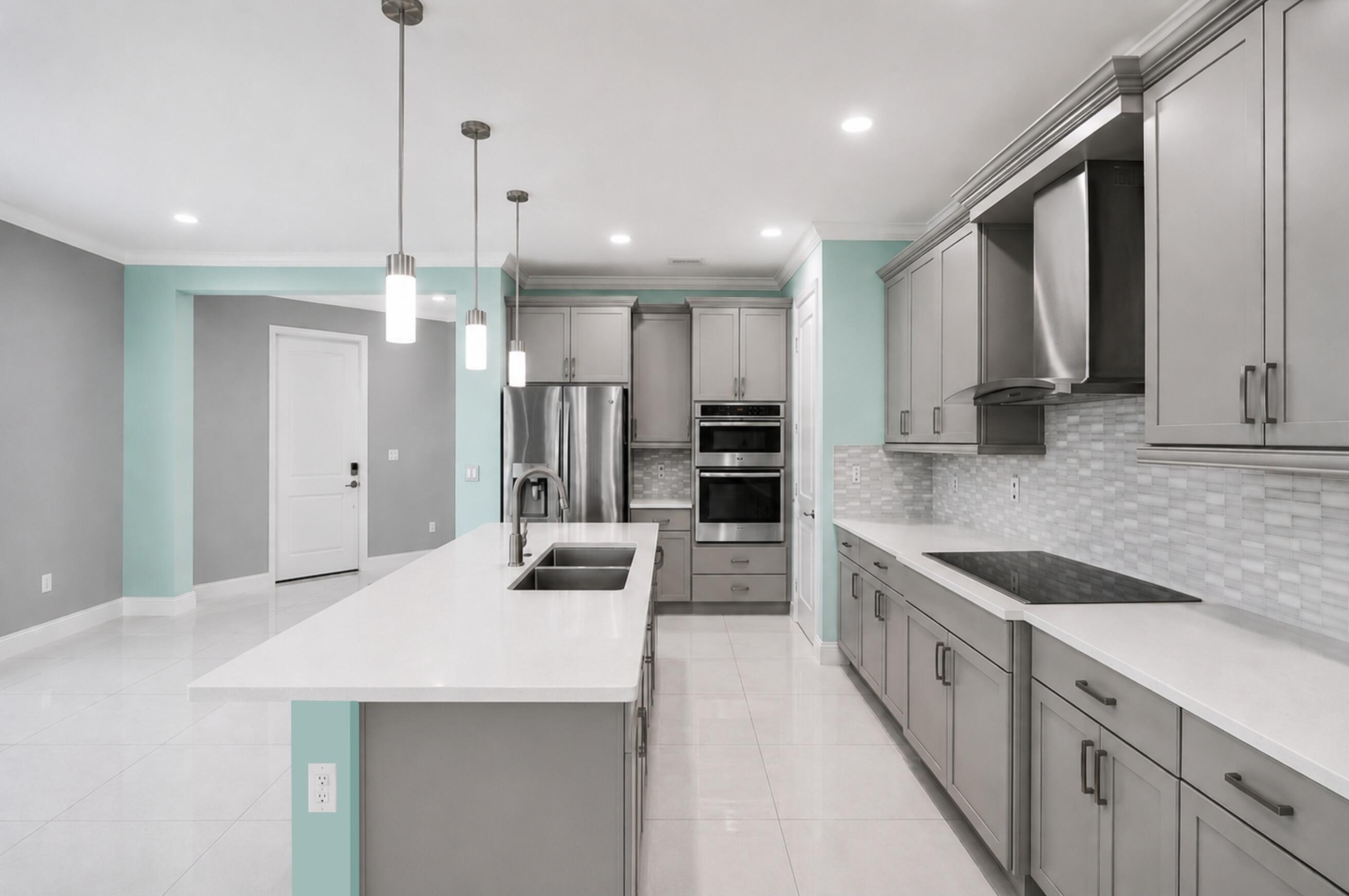 CRYSTAL LAKE 1ST SEC - Residential