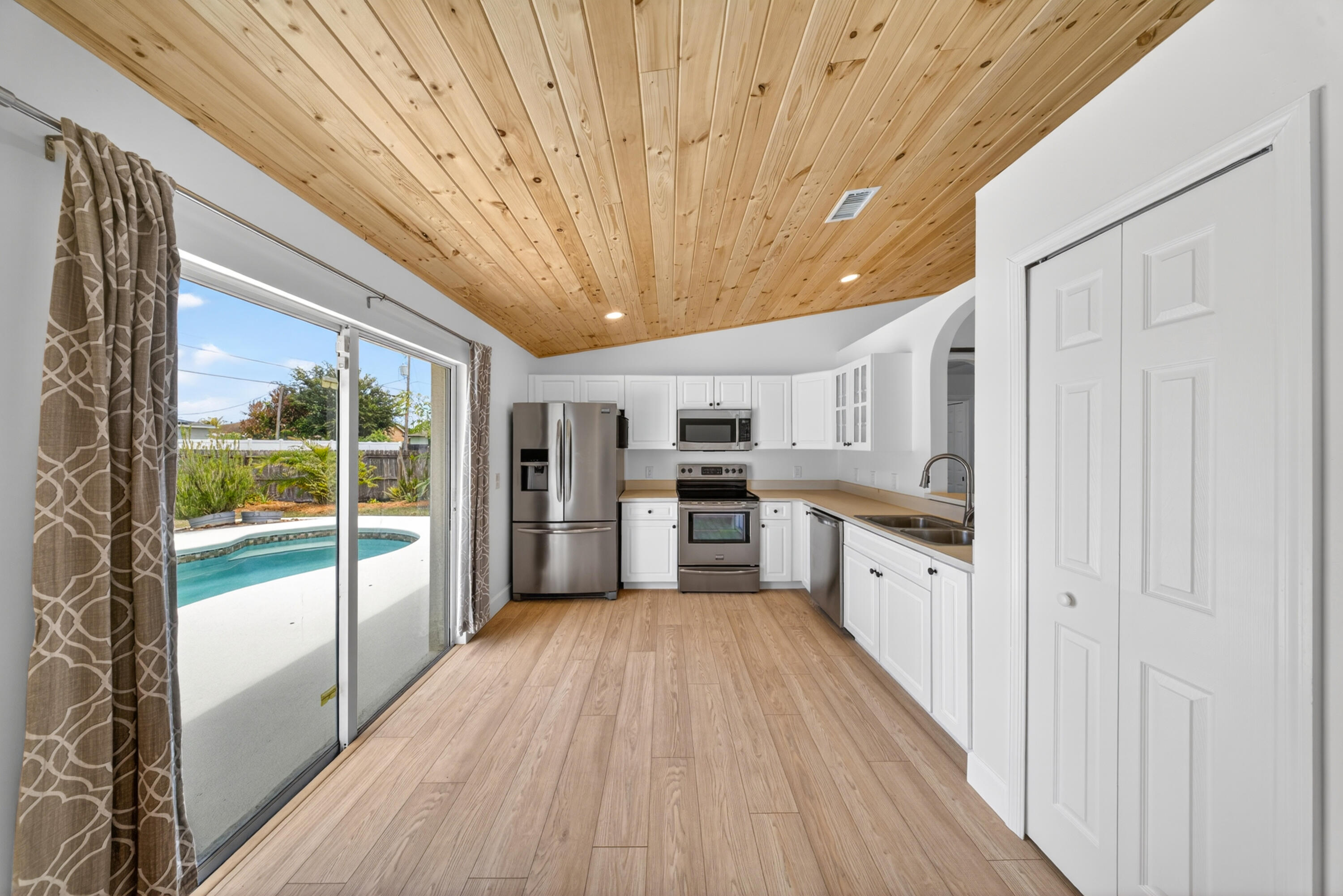 PORT ST LUCIE SECTION  22 - Residential