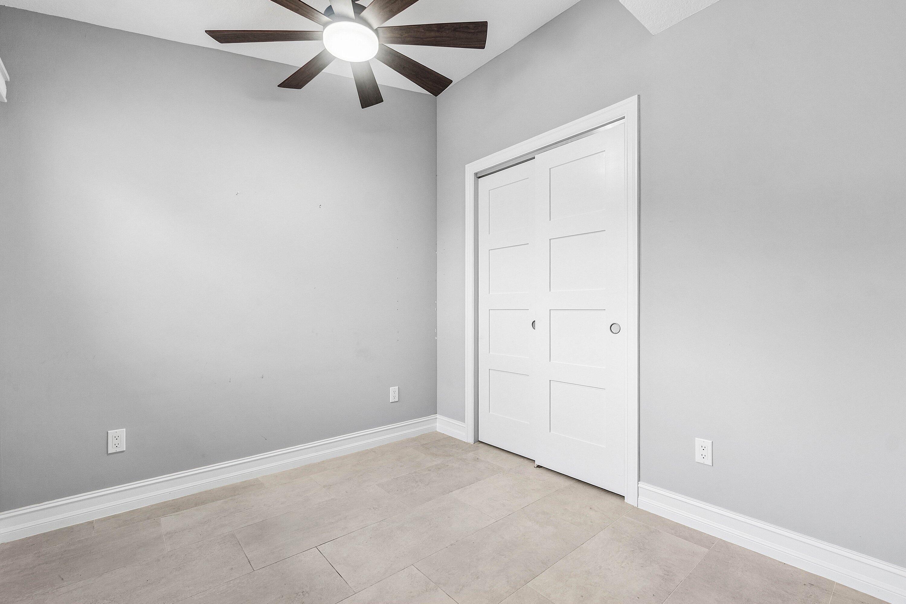 BOYNTON LAKES 3-C - Residential
