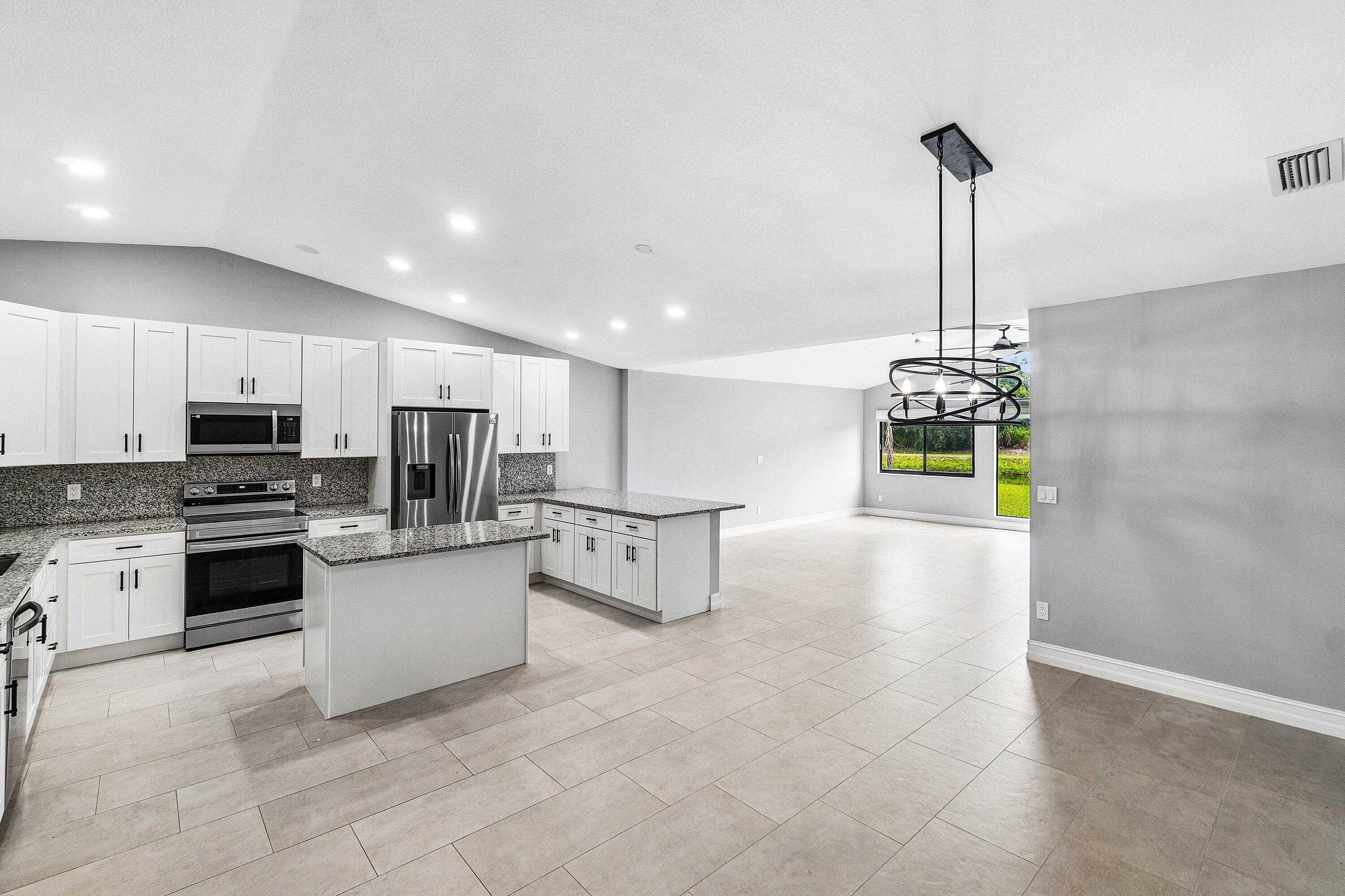 BOYNTON LAKES 3-C - Residential