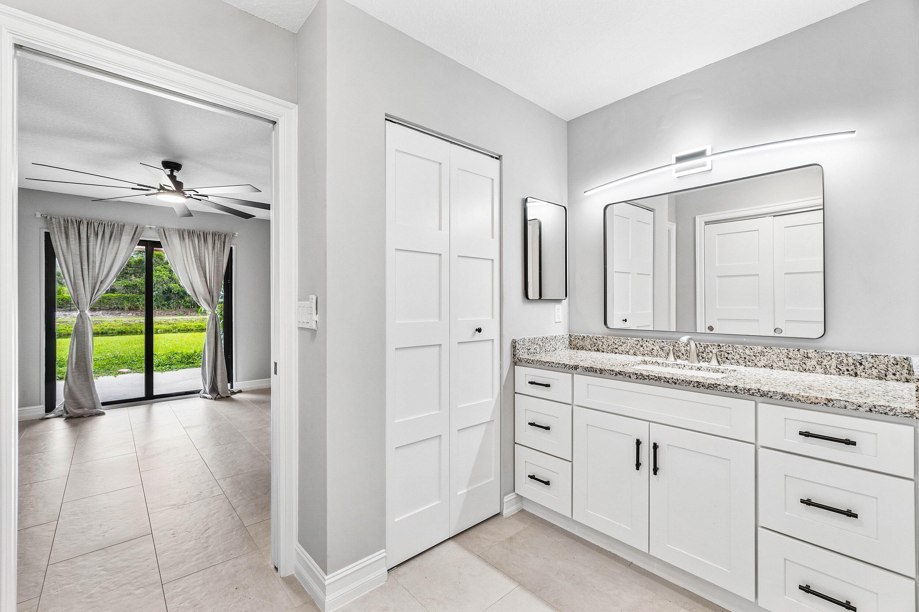 BOYNTON LAKES 3-C - Residential