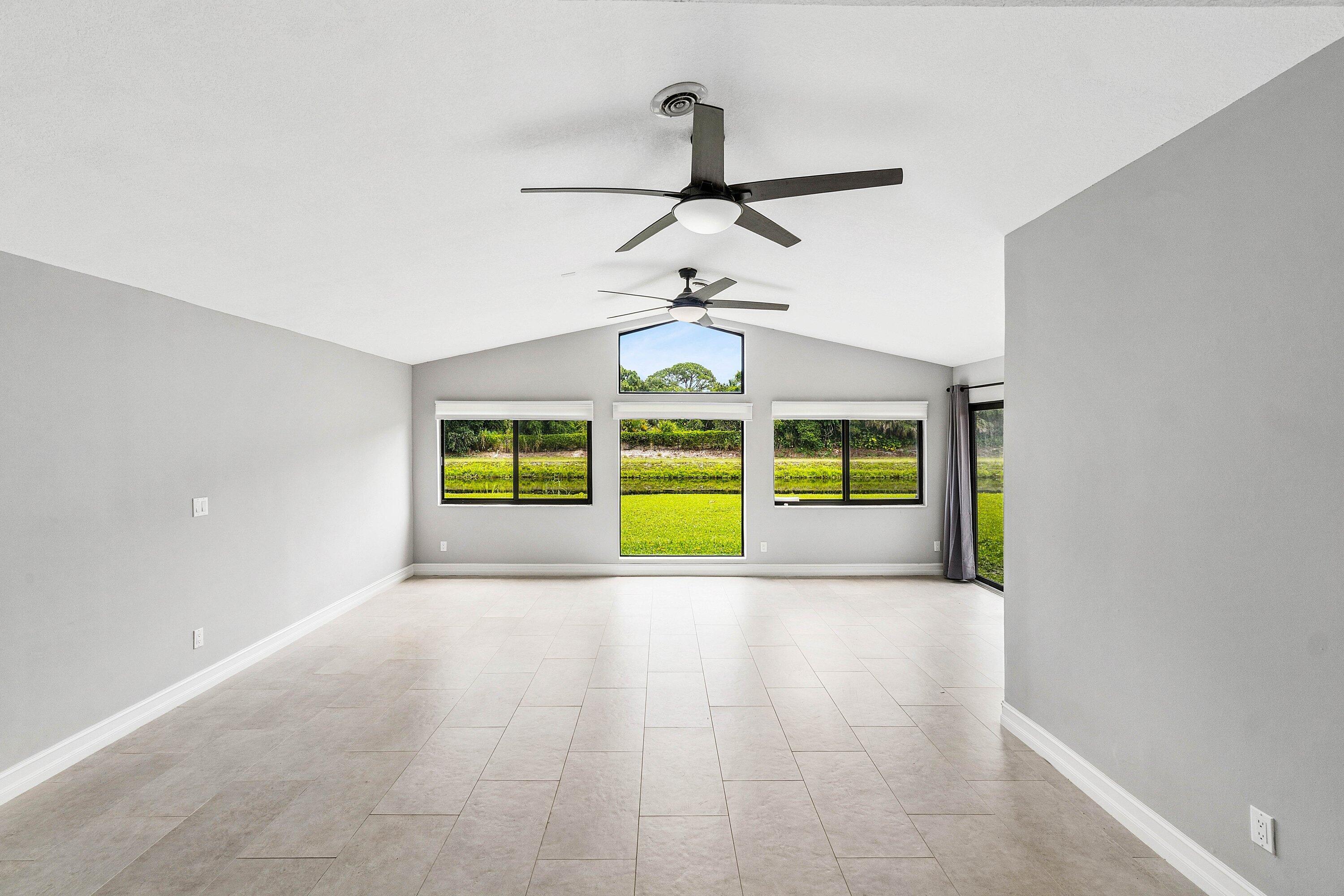 BOYNTON LAKES 3-C - Residential